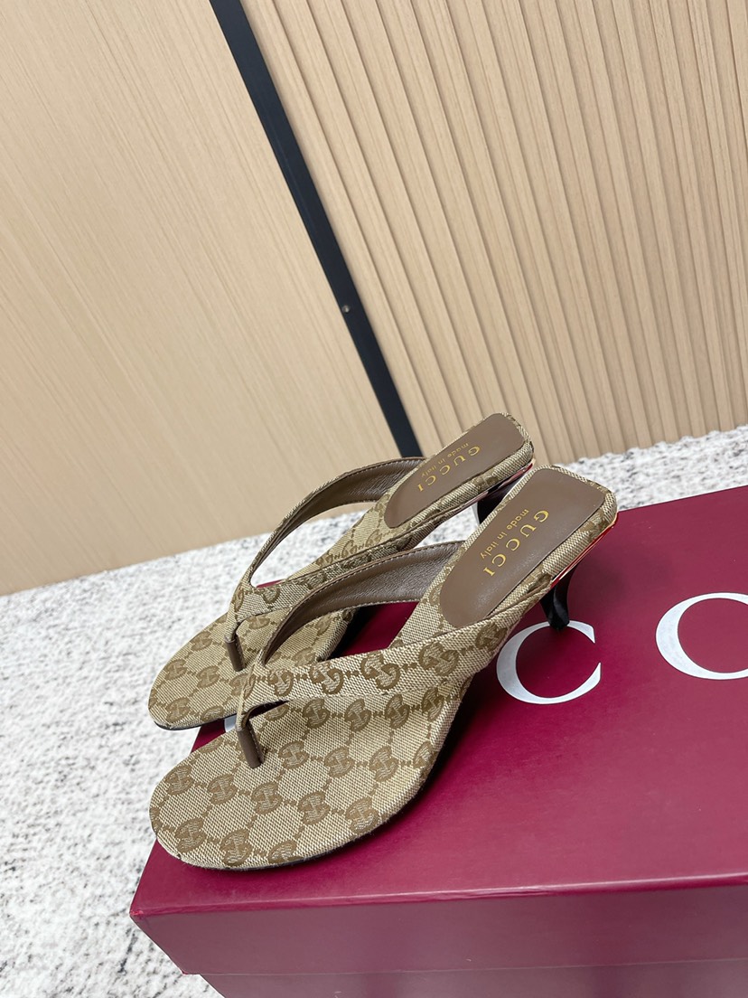 GUCCI GG Thong Flip Flops - Image 6