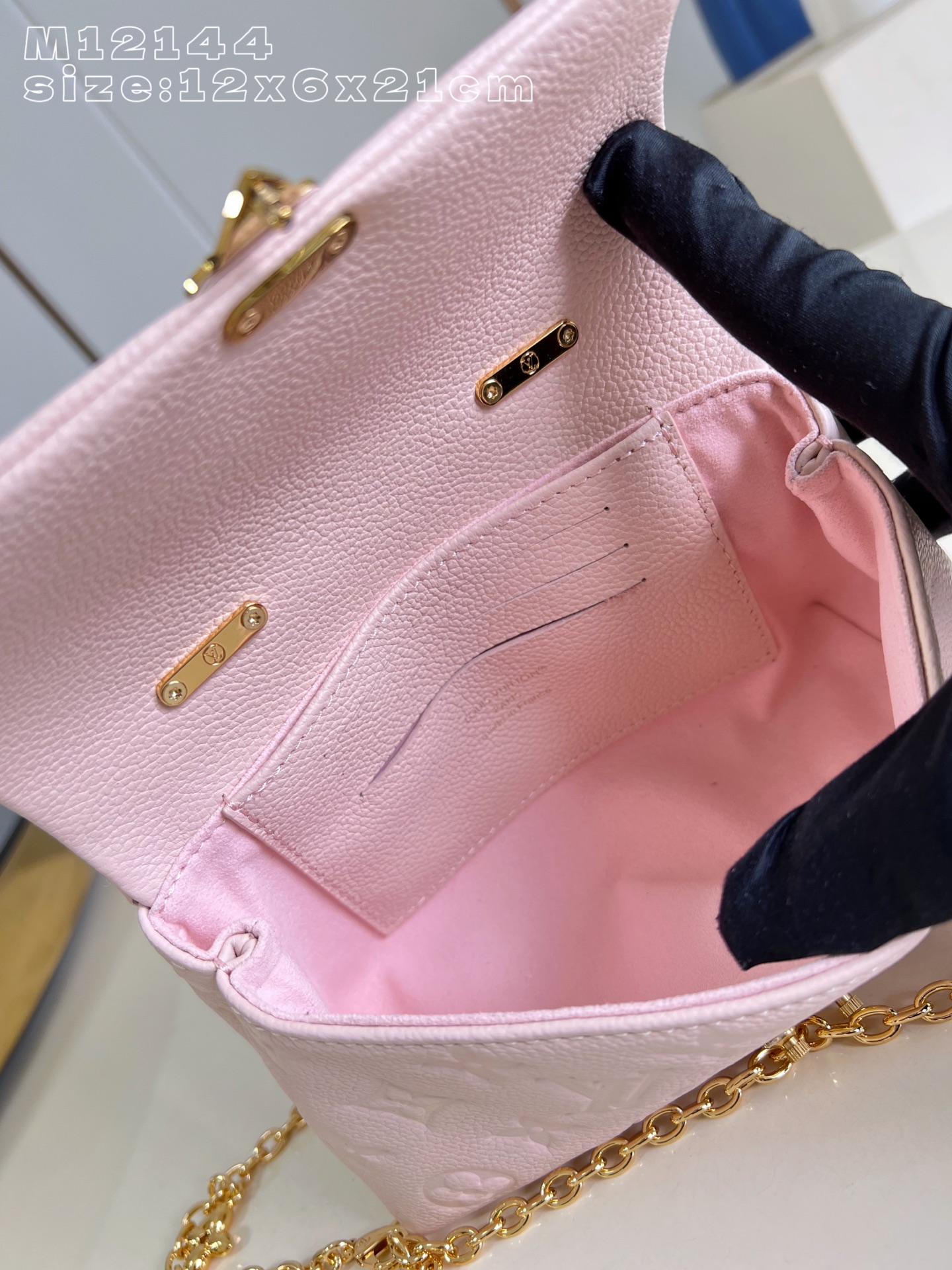 LV MASTER NANO MADELEINE M29448 (21*12.5*6cm) - Image 3