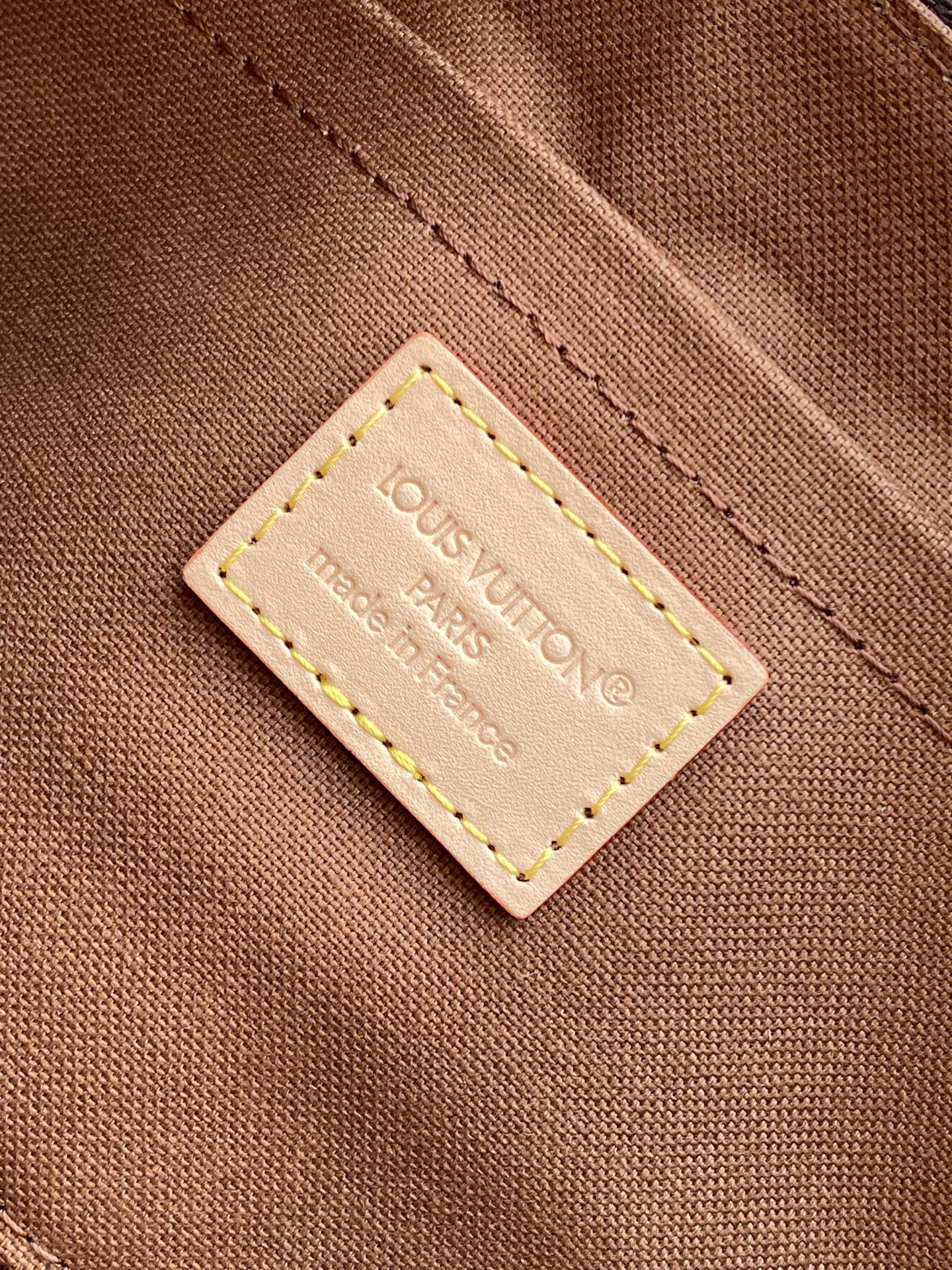 LOUIS VUITTON SQUIRE EAST WEST M28953 (29*14*8cm) - Image 8