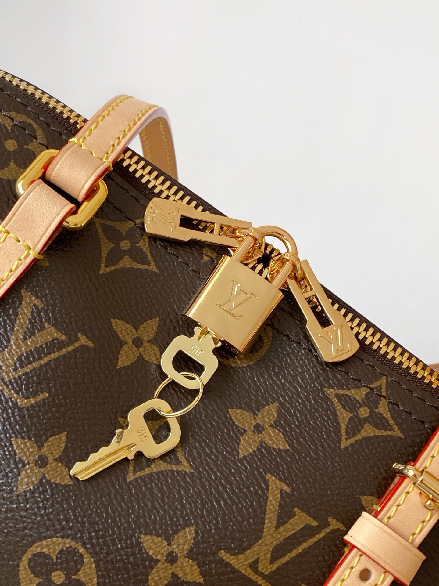 LOUIS VUITTON SQUIRE EAST WEST M28953 (29*14*8cm) - Image 5
