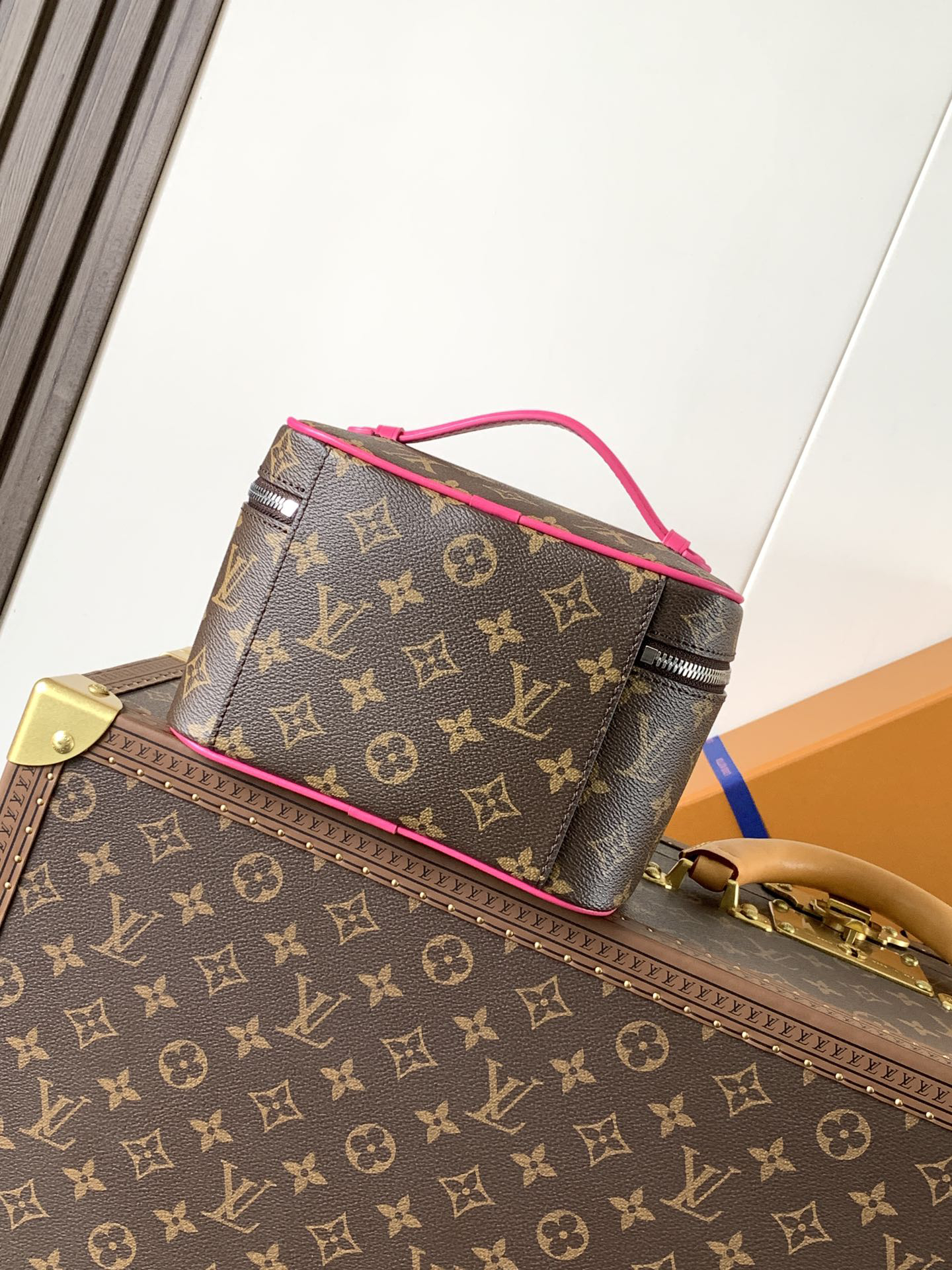 Louis Vuitton Nice Mini M12650(20×13.5×12 cm) - Image 9