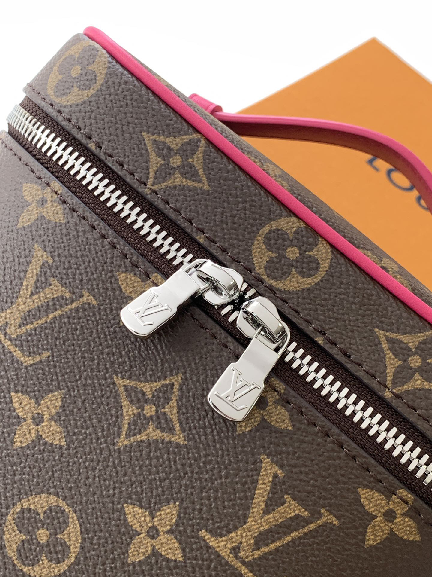 Louis Vuitton Nice Mini M12650(20×13.5×12 cm) - Image 7
