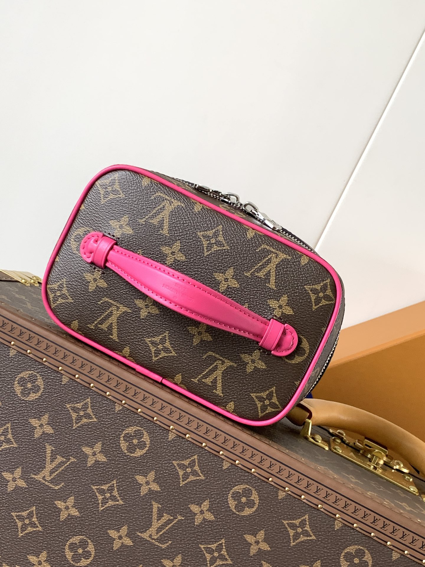 Louis Vuitton Nice Mini M12650(20×13.5×12 cm) - Image 6