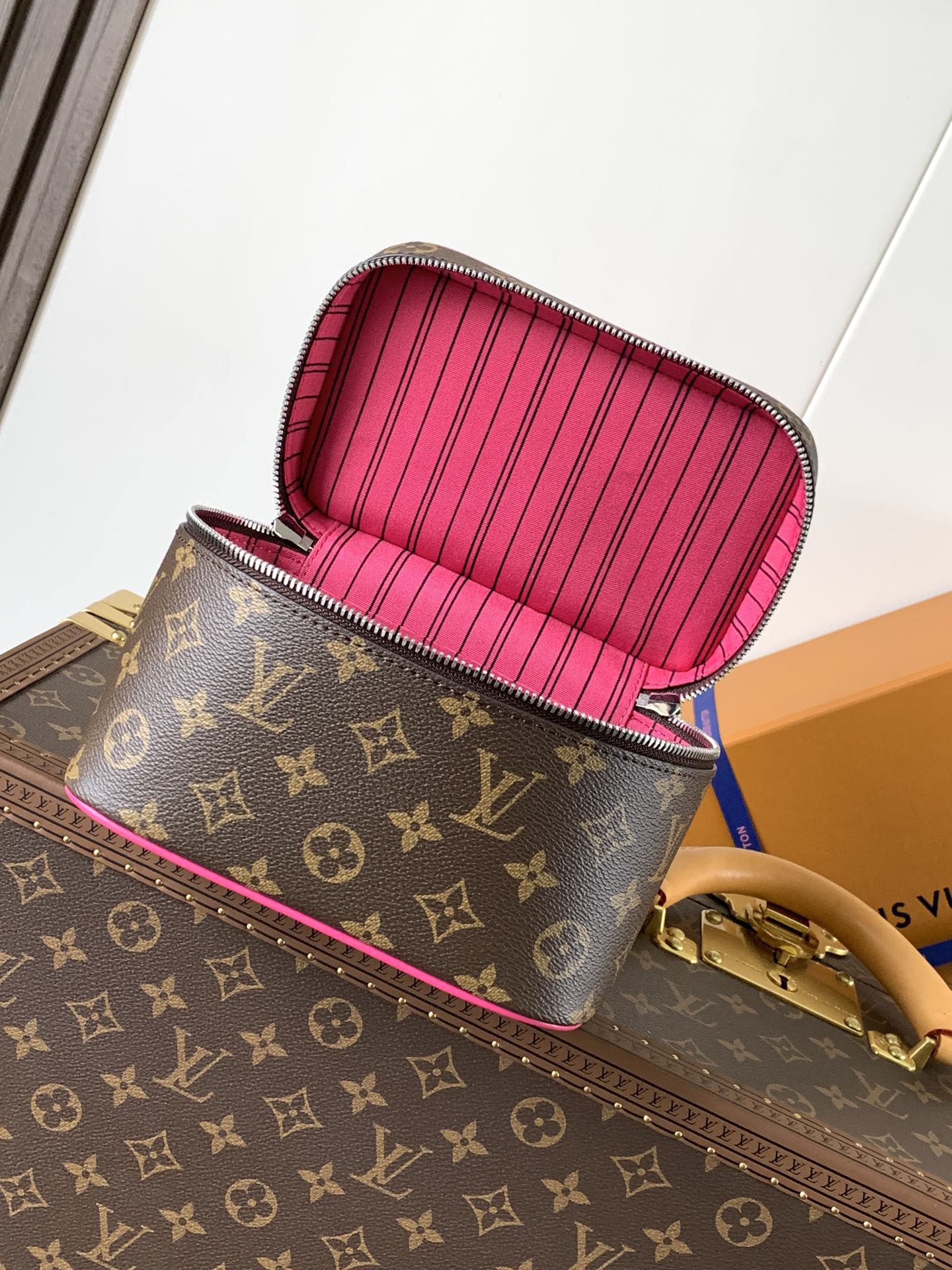Louis Vuitton Nice Mini M12650(20×13.5×12 cm) - Image 5