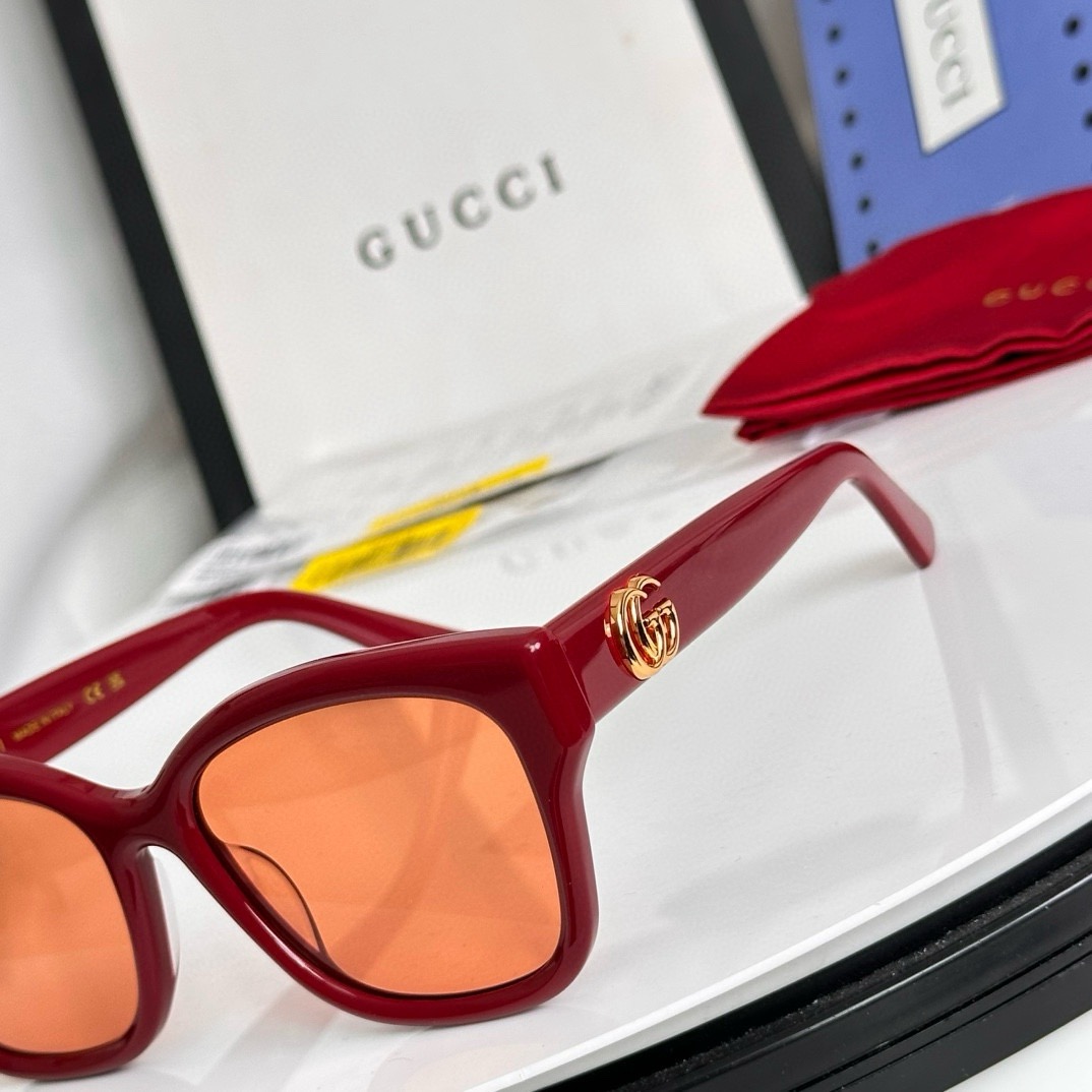 GUCCI GG1830SK55-18-145 Square Cat Eye Sunglasses - Image 3
