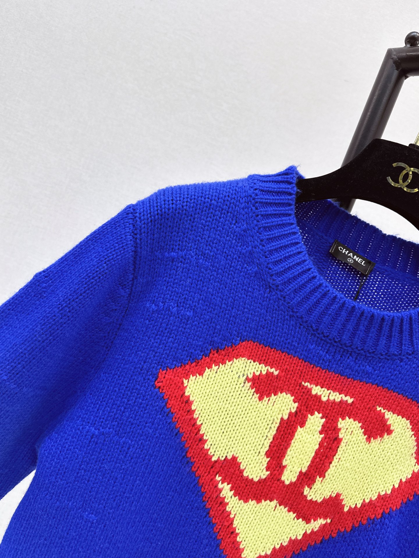 CHANEL Klein Blue Superman Shield Interlocking CC Jacquard Distressed Knit Sweater - Image 7