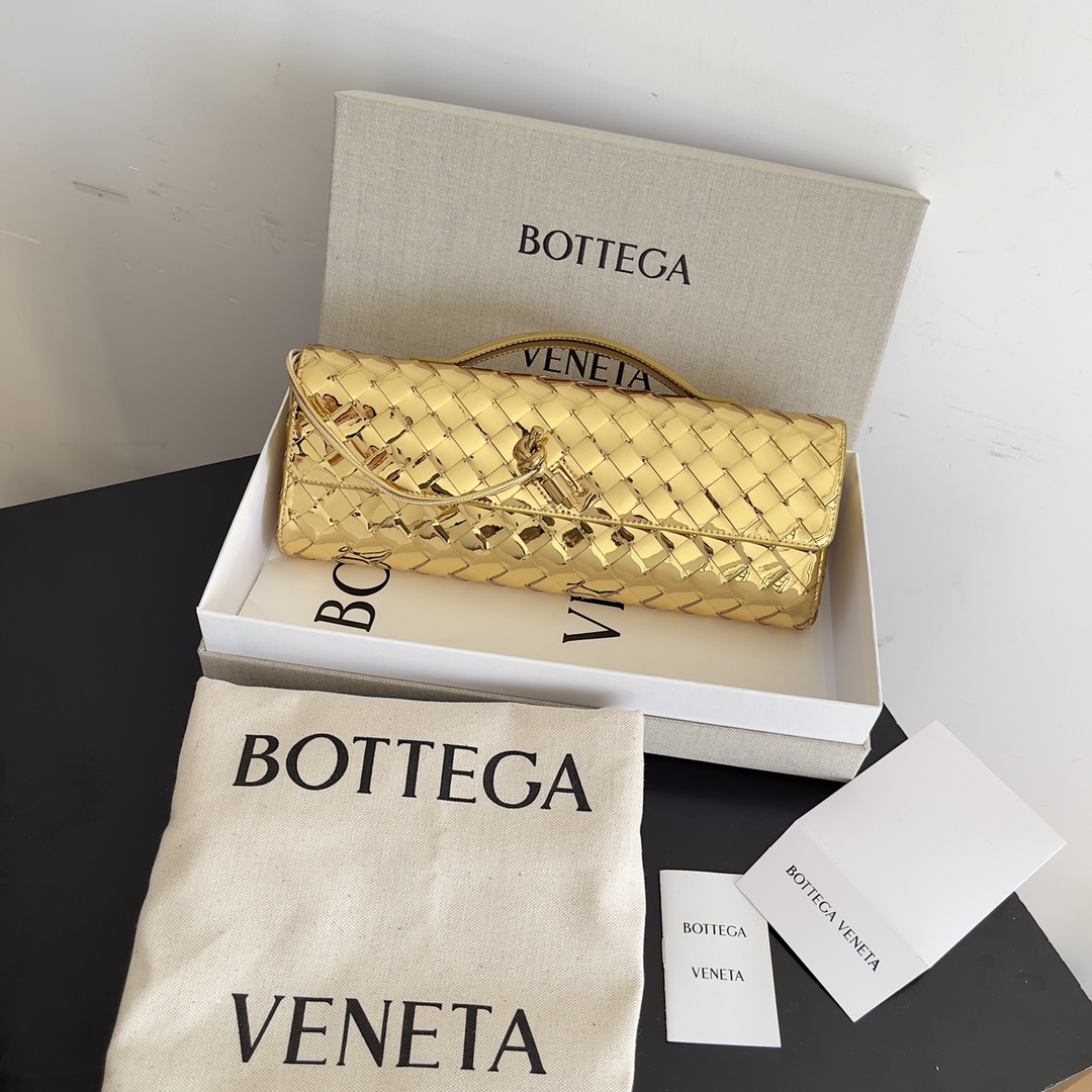 BOTTEGA VENETA Andiamo Clutch #2 - Image 2