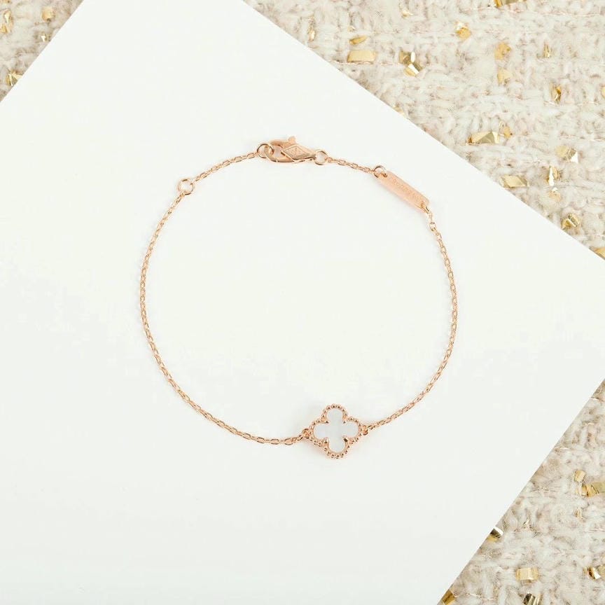 Van Cleef & Arpels VCA Single alhambra Bracelet - Image 5