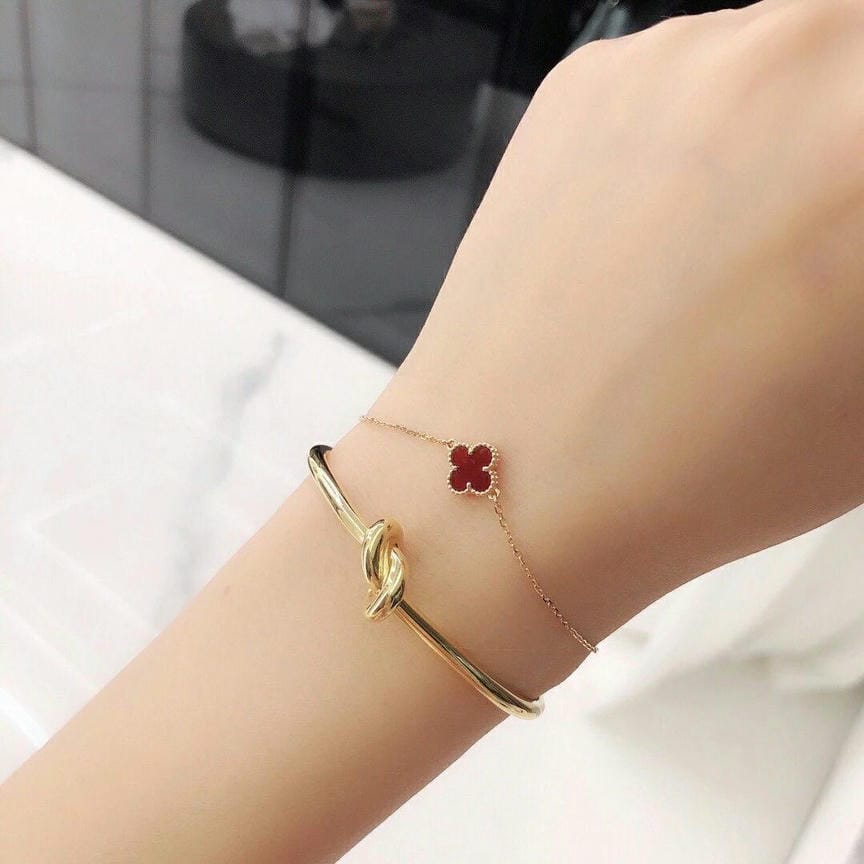 Van Cleef & Arpels VCA Single alhambra Bracelet - Image 8