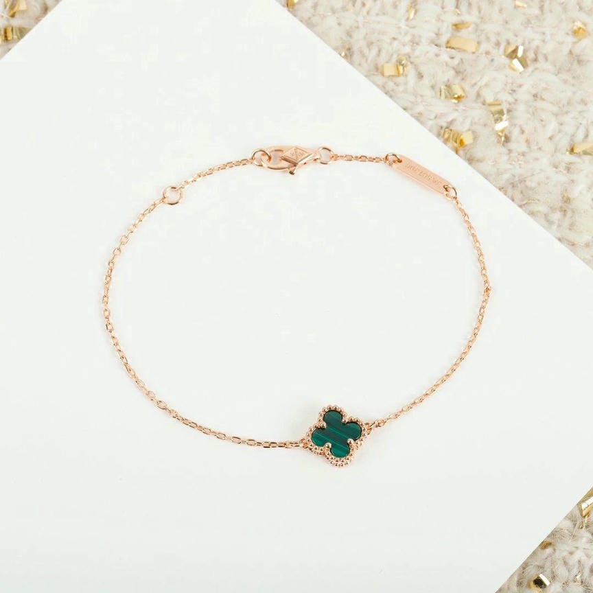 Van Cleef & Arpels VCA Single alhambra Bracelet - Image 2
