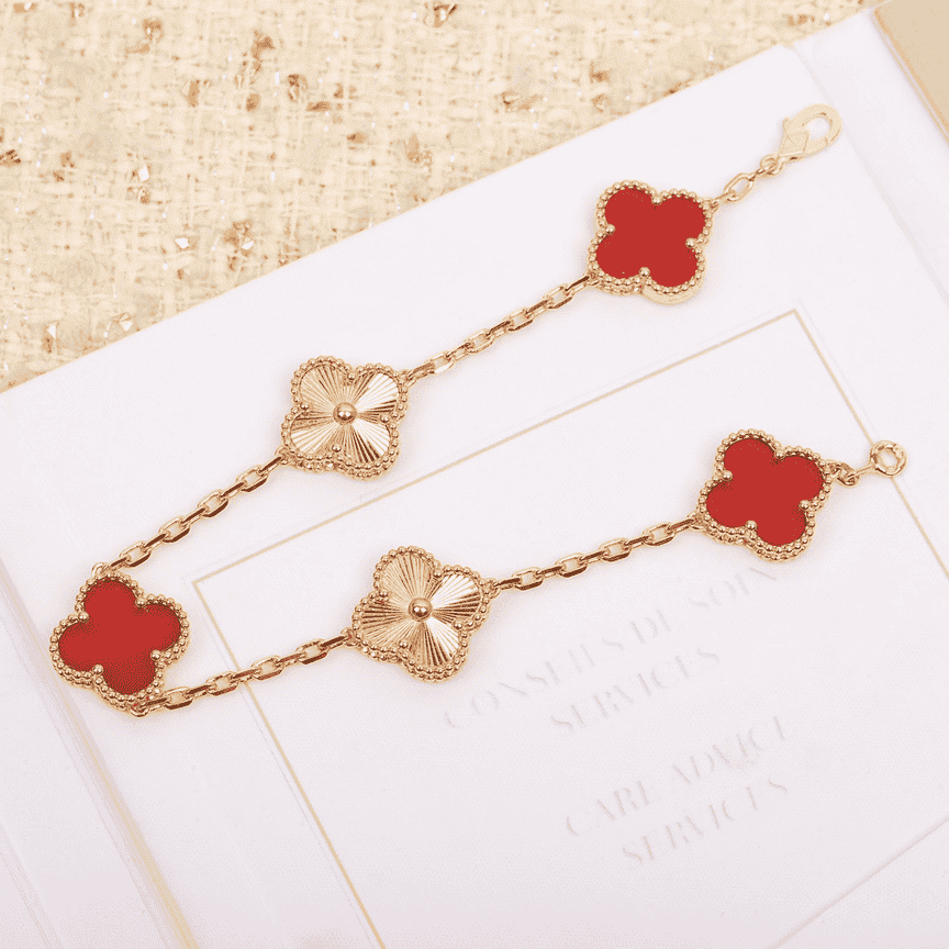 Van Cleef & Arpels VCA alhambra Bracelet Carnelian - Image 3