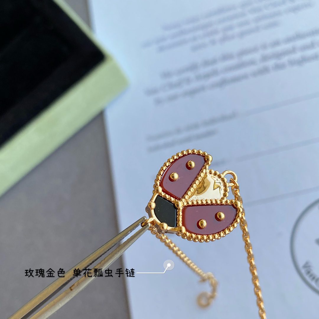 Van Cleef & Arpels Lucky Spring bracelet, open wings ladybug - Image 5