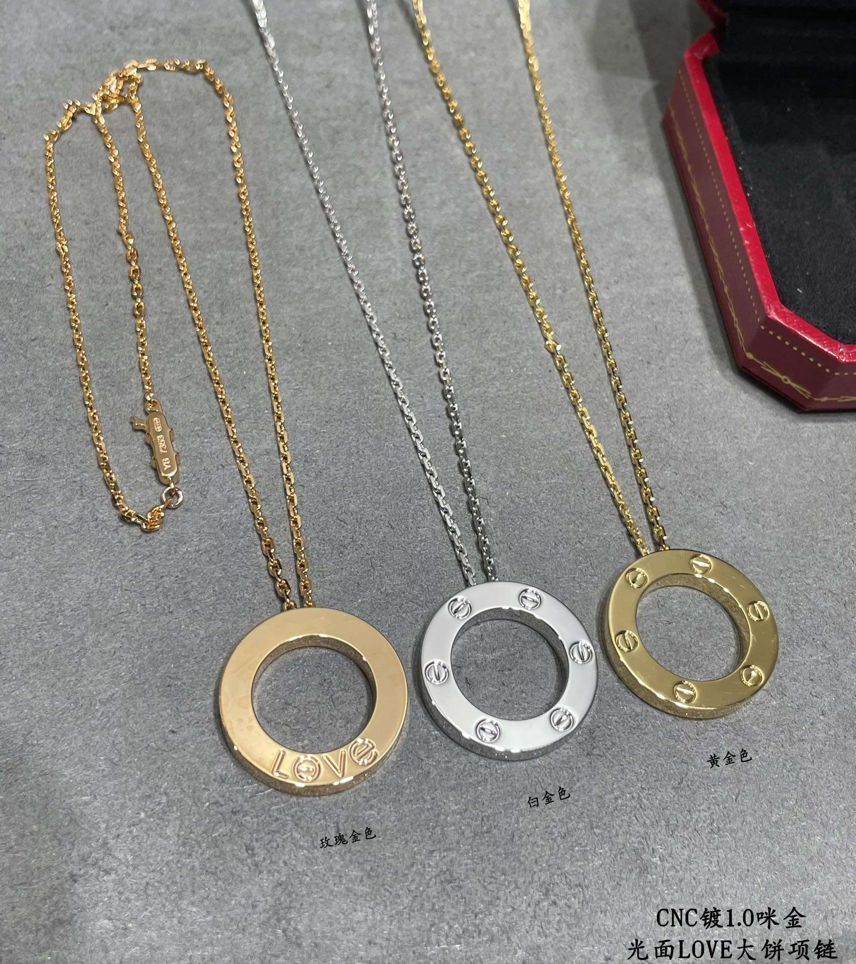 Cartier LOVE necklace, pendant 1 - Image 2