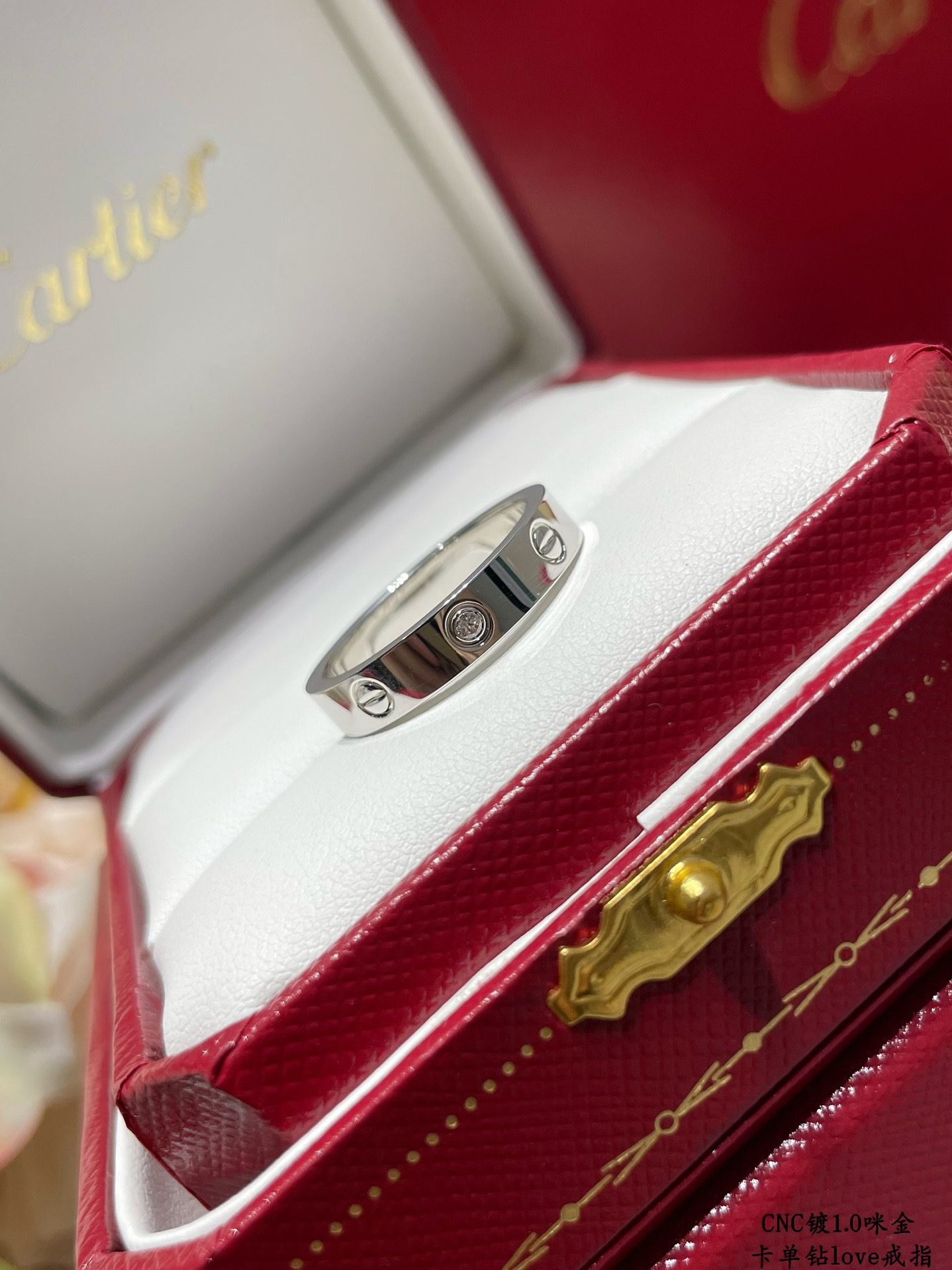 Cartier LOVE ring, small model, 1 diamond - Image 7