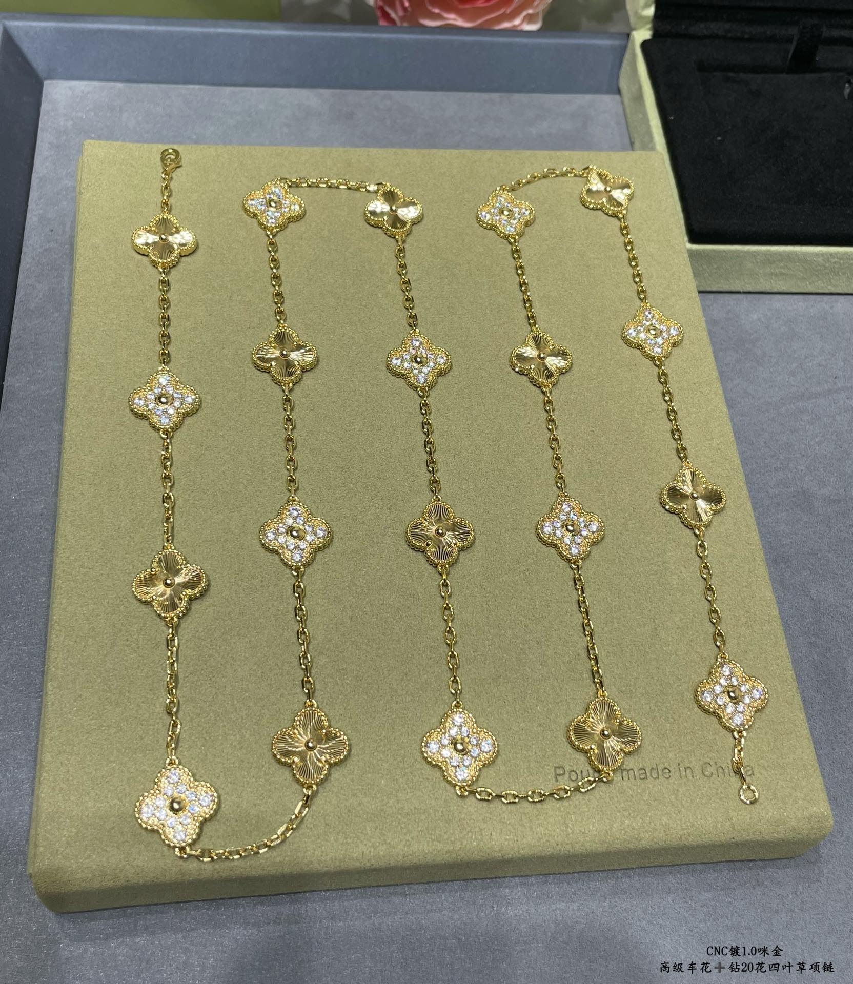 Van Cleef & Arpels Vintage Alhambra long necklace, 20 motifs 2 - Image 2