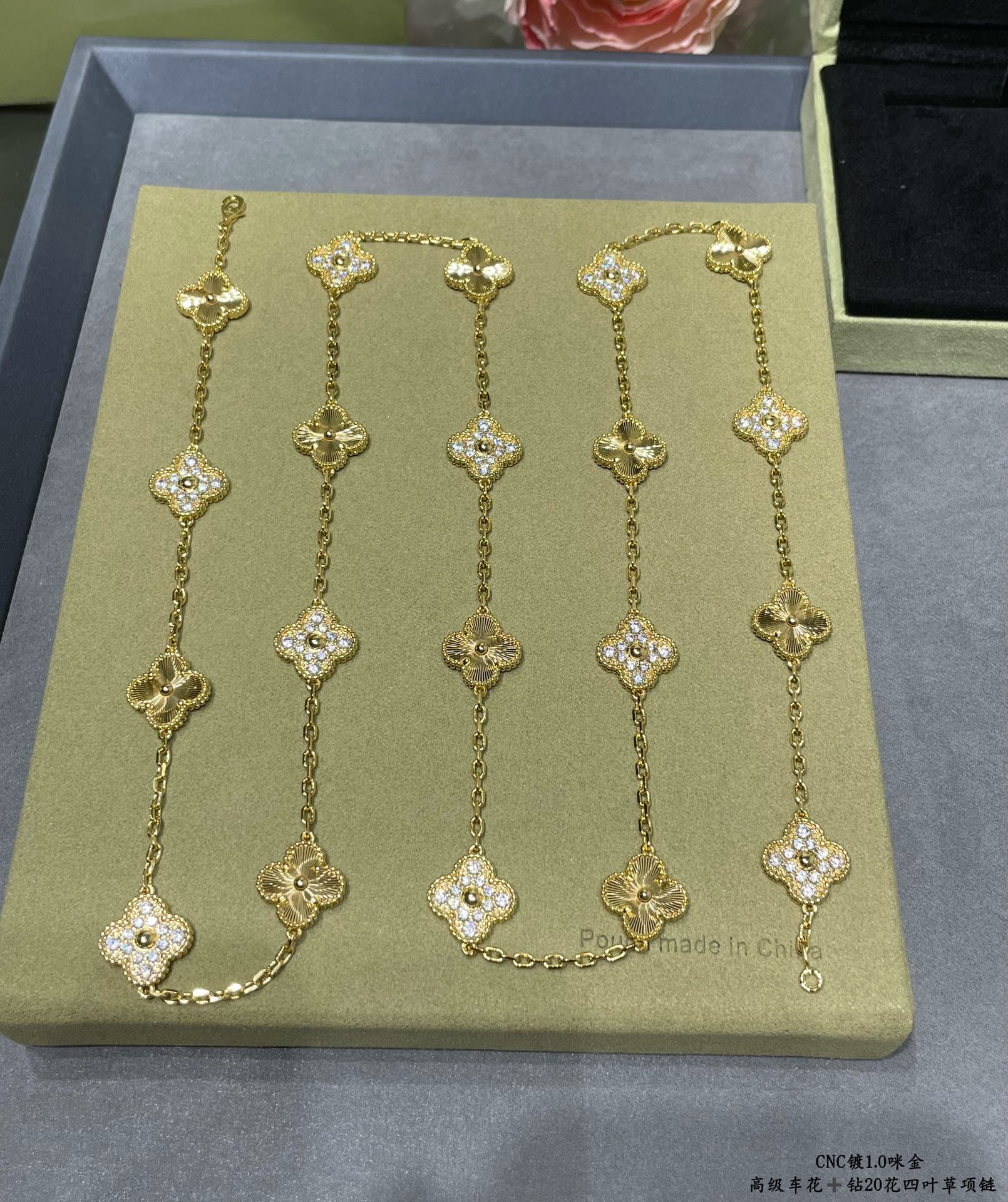 Van Cleef & Arpels Vintage Alhambra long necklace, 20 motifs 2 - Image 3