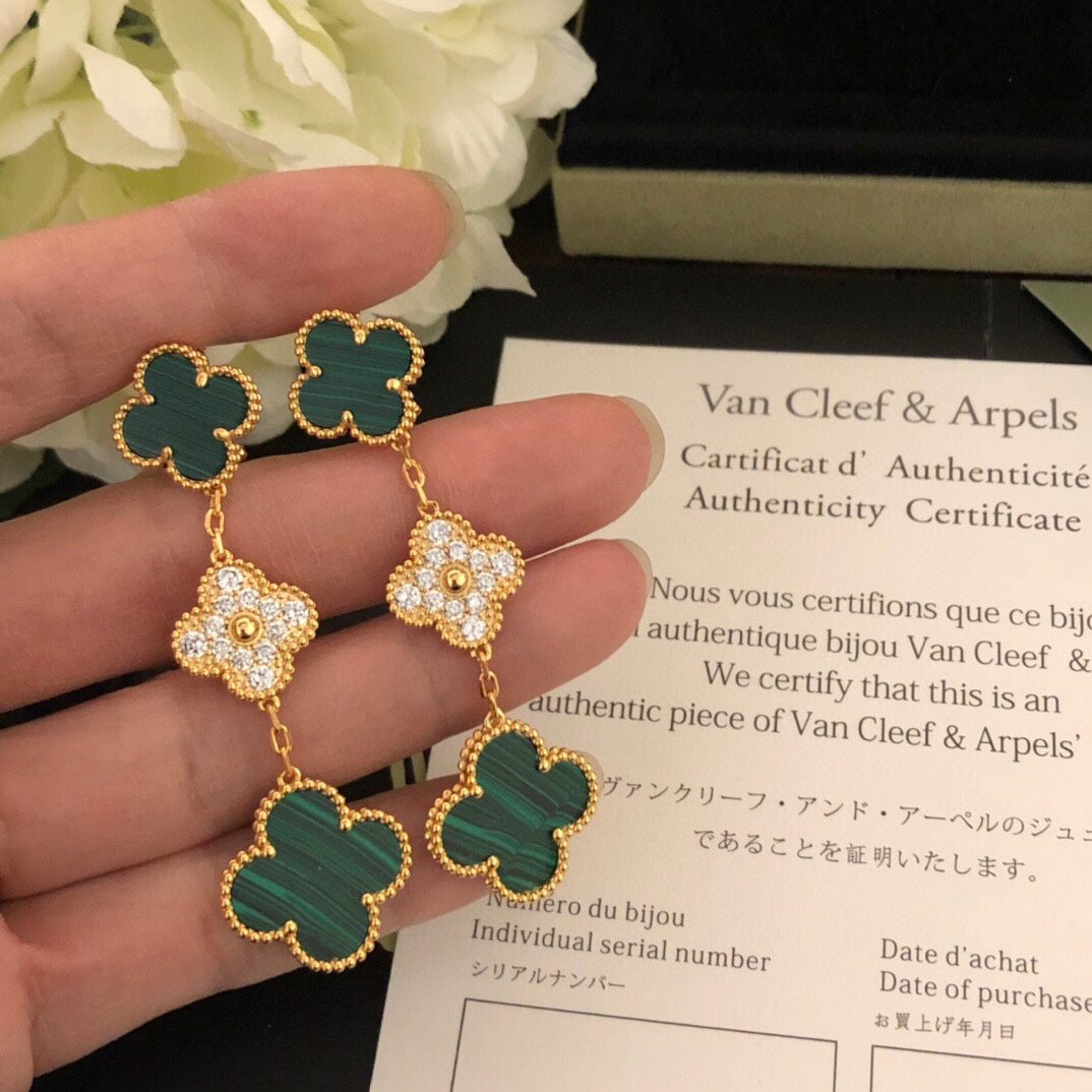 Van Cleef & Arpels Magic Alhambra earrings, 3 motifs 3 - Image 3
