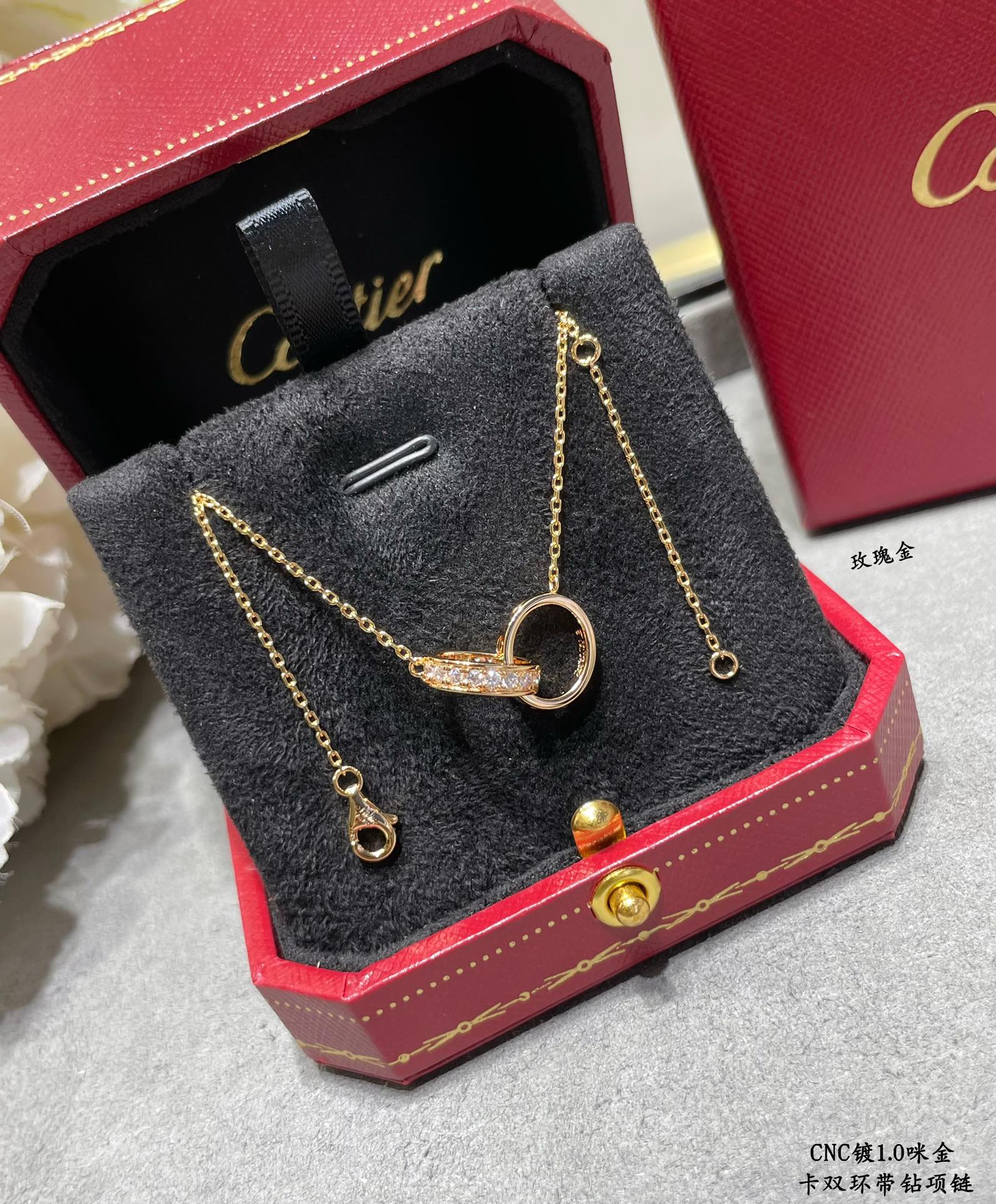 Cartier LOVE necklace, pendant, half-paved - Image 4