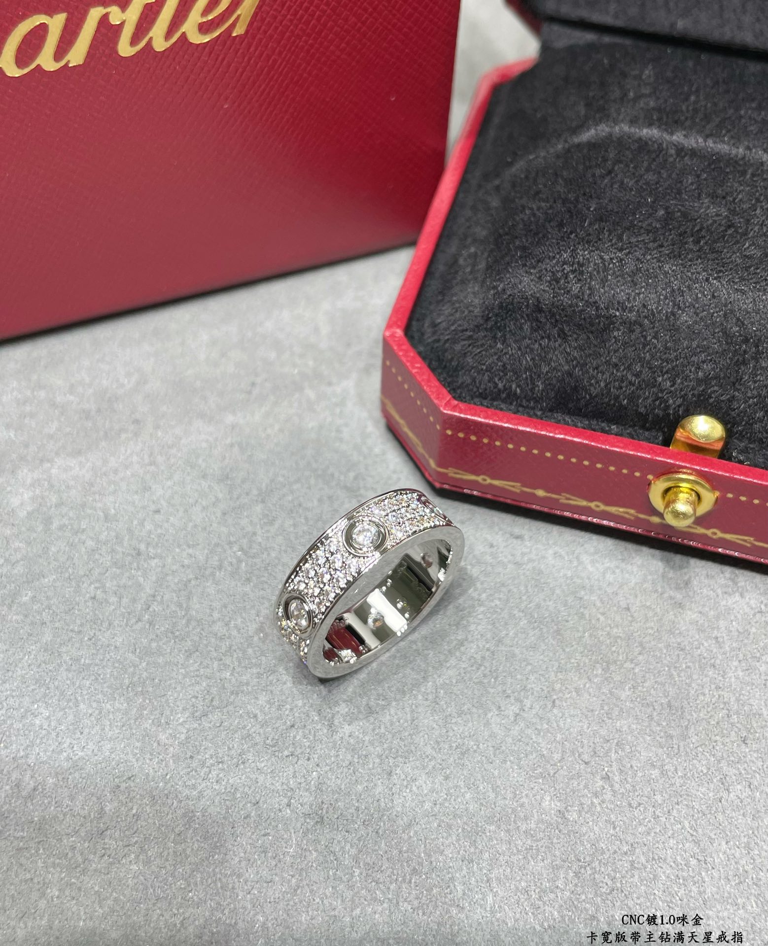 Cartier LOVE ring, classic model, paved, 6 diamonds - Image 5