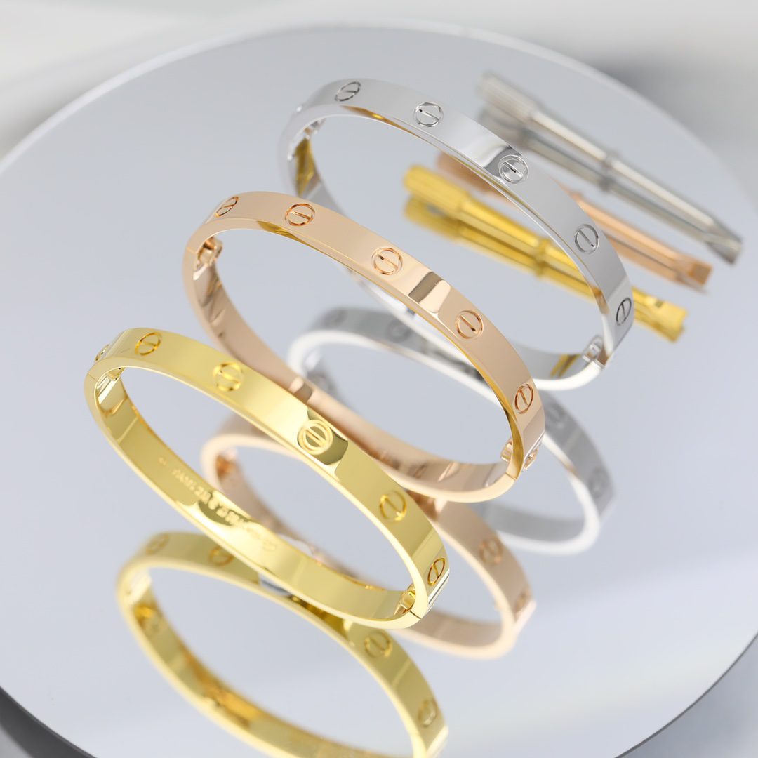 Cartier LOVE bracelet, classic model - Image 2