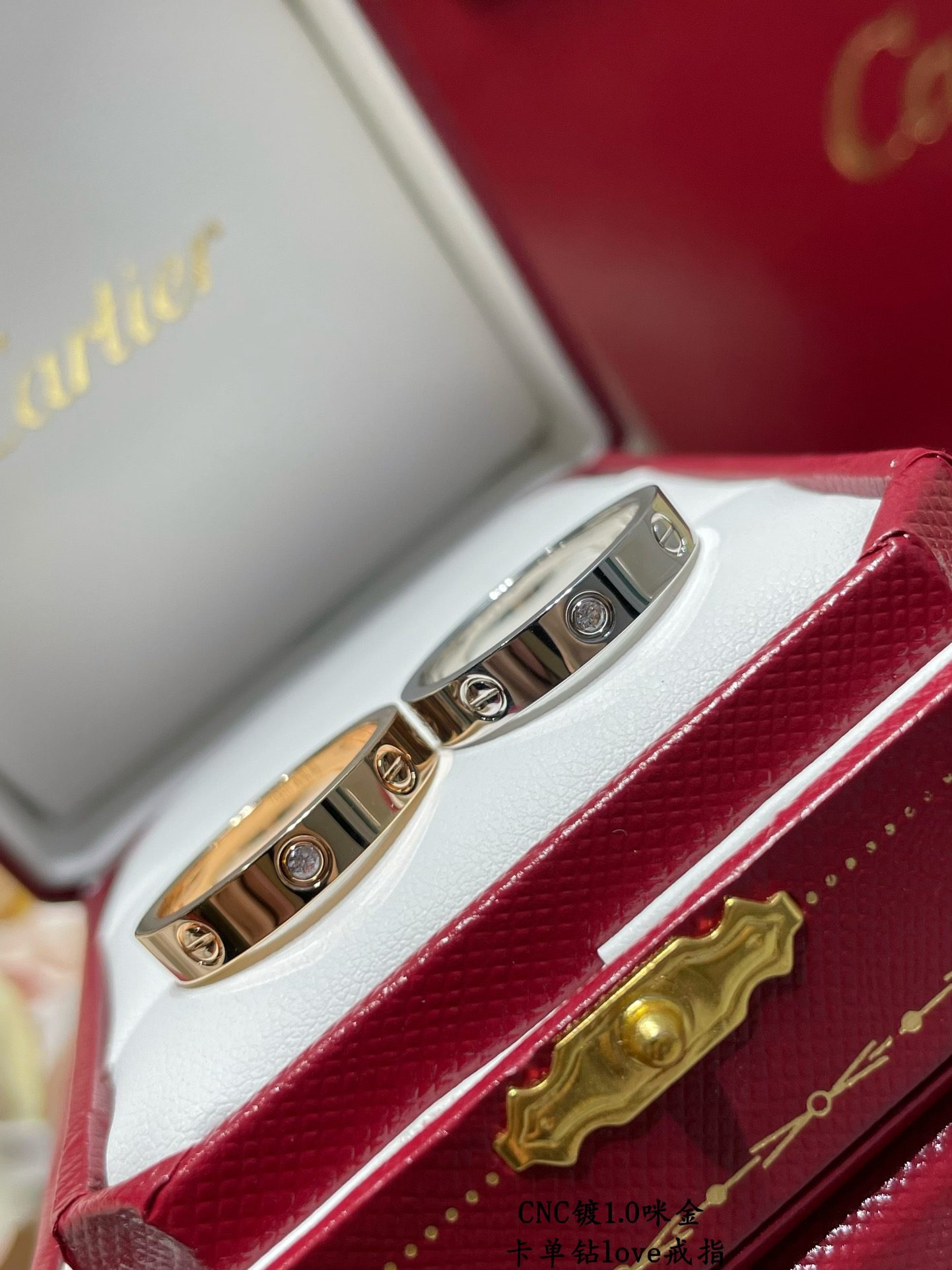 Cartier LOVE ring, small model, 1 diamond - Image 8