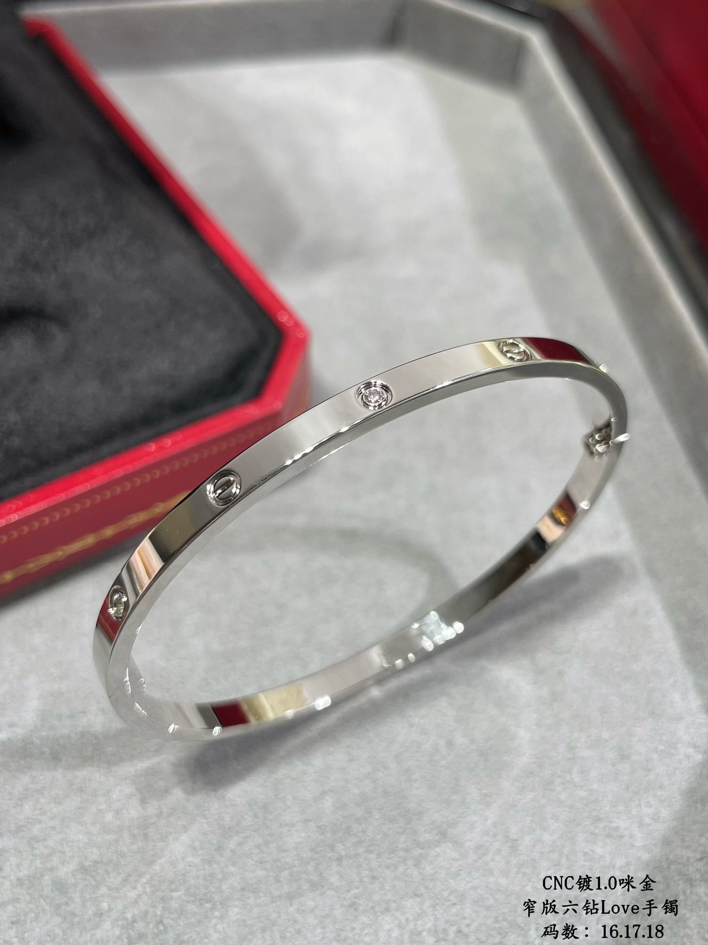 Cartier LOVE bracelet, small model, 6 diamonds - Image 6