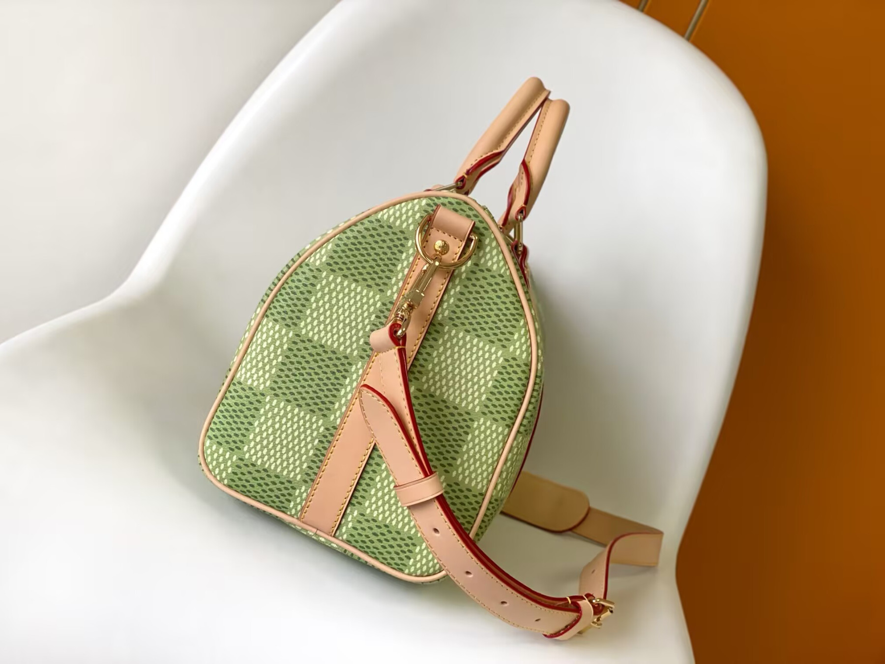 LV Keepall Bandoulière 35 N40671 34x21x16cm - Image 4