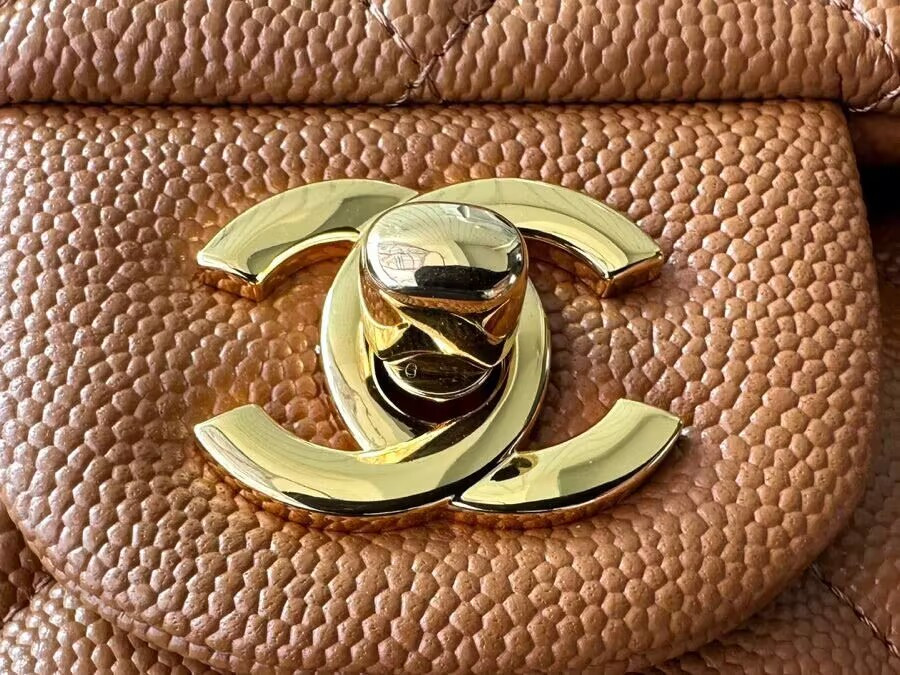 CHANEL Classic Handbag in Grained Litchi Pattern Calfskin Gold-Tone Metal 6 × 9.9 × 2.5 inches - Image 8