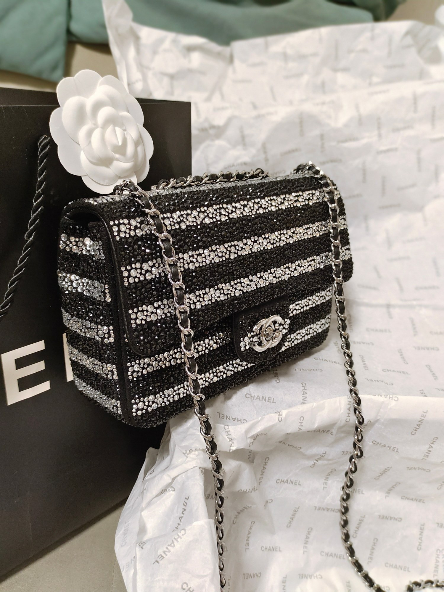 Chanel Mini CF 20cm - Image 9