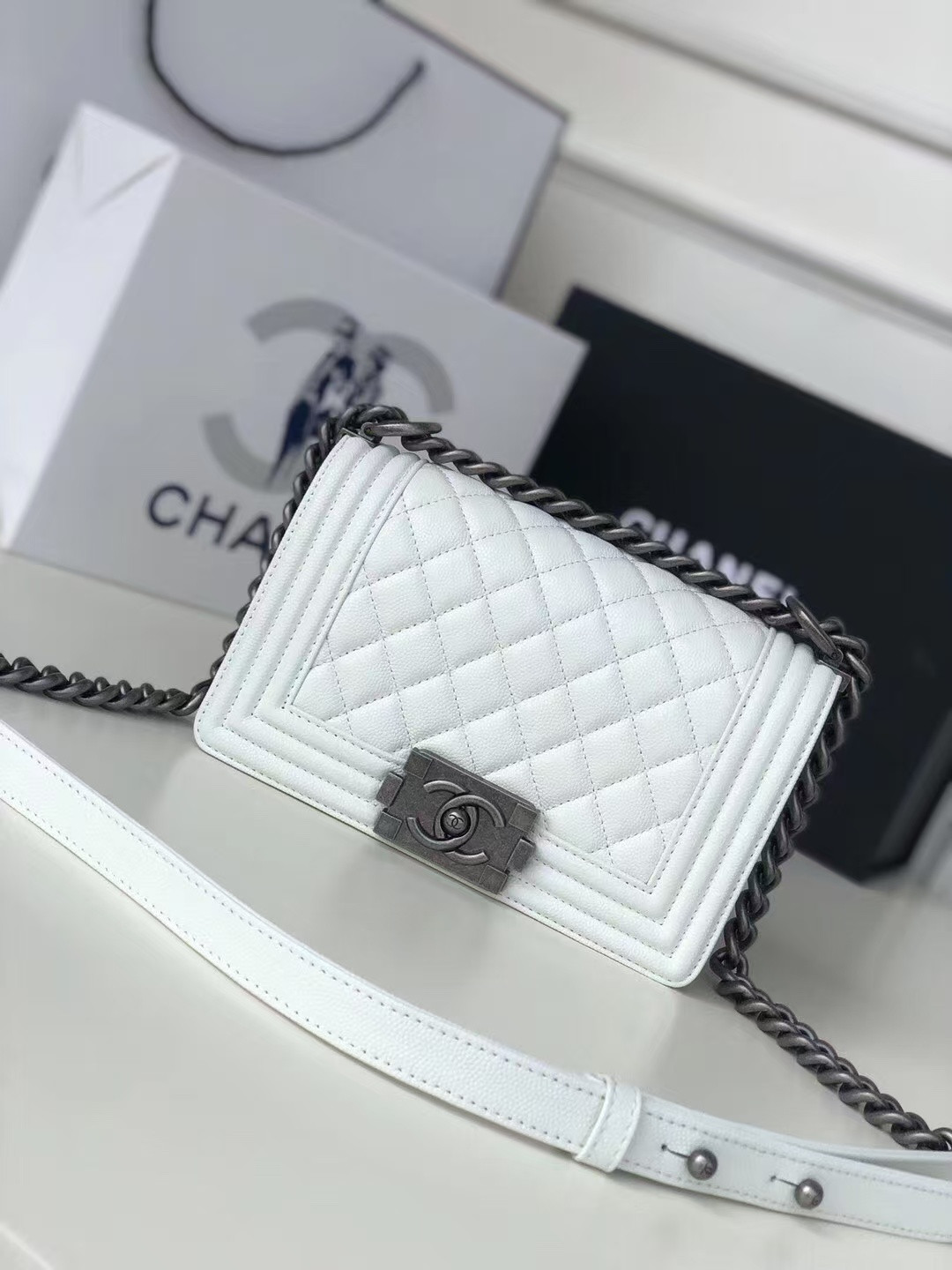 Chanel Small BOY Handbag 12x20.5x8.5cm
