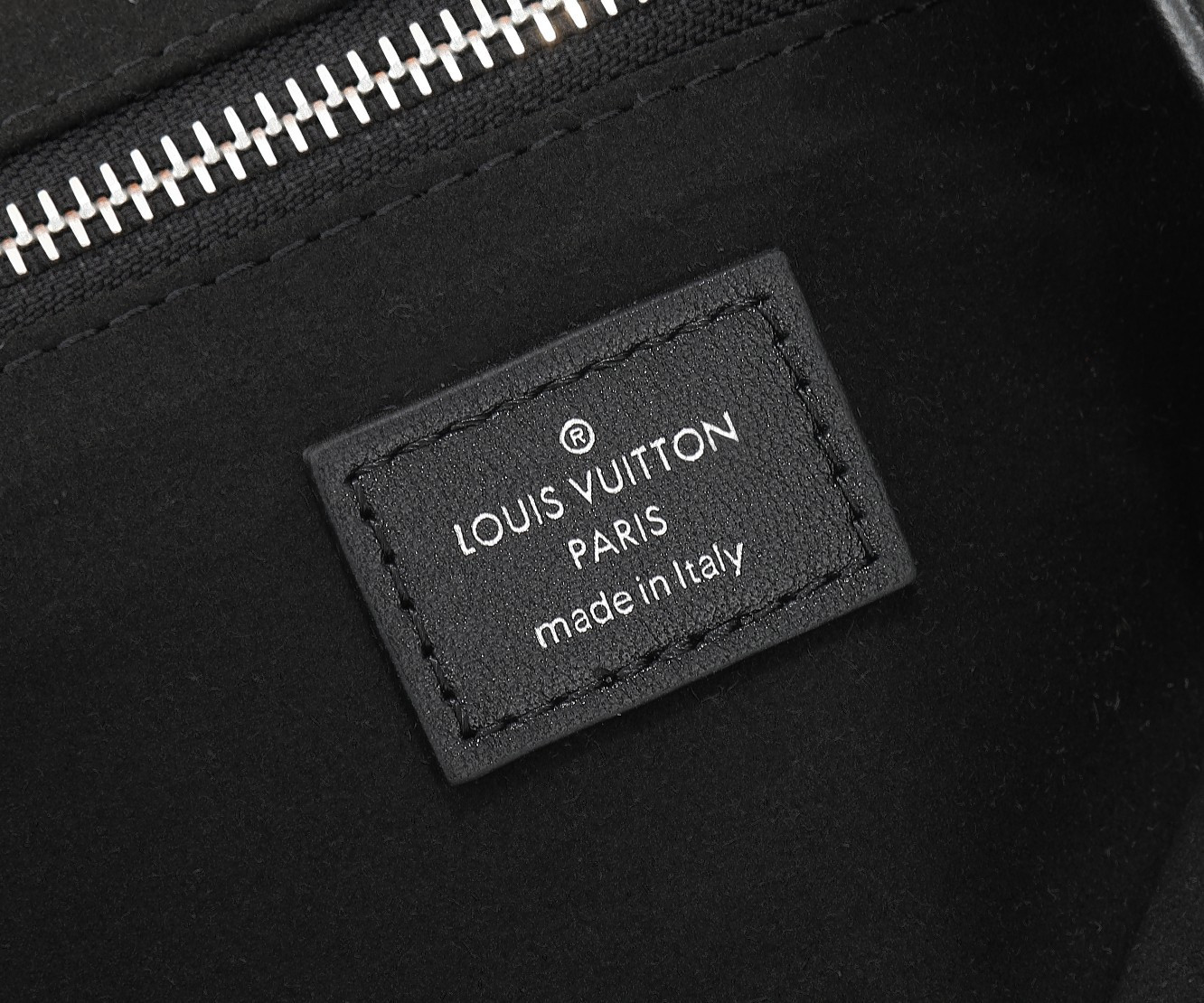 LV CarryAll MM M25143 (39*30*15cm) - Image 5