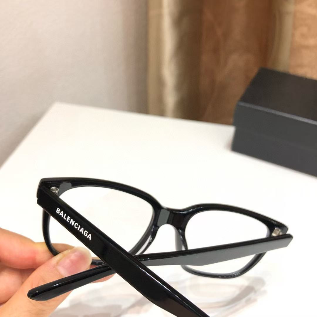 Balenciaga Glasses - Image 3
