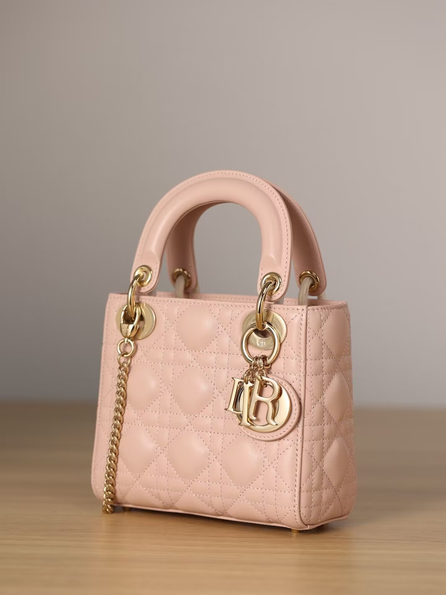 Dior Classic Lady 17*7*15cm - Image 5