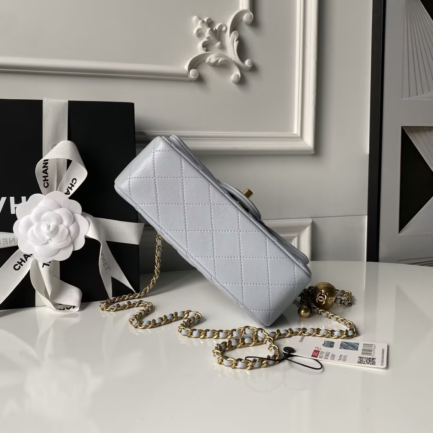CHANEL MINI FLAP BAG SHINY CALFSKIN gold-TONE METAL gray 4.7 × 7.8 × 2.3 in - Image 4