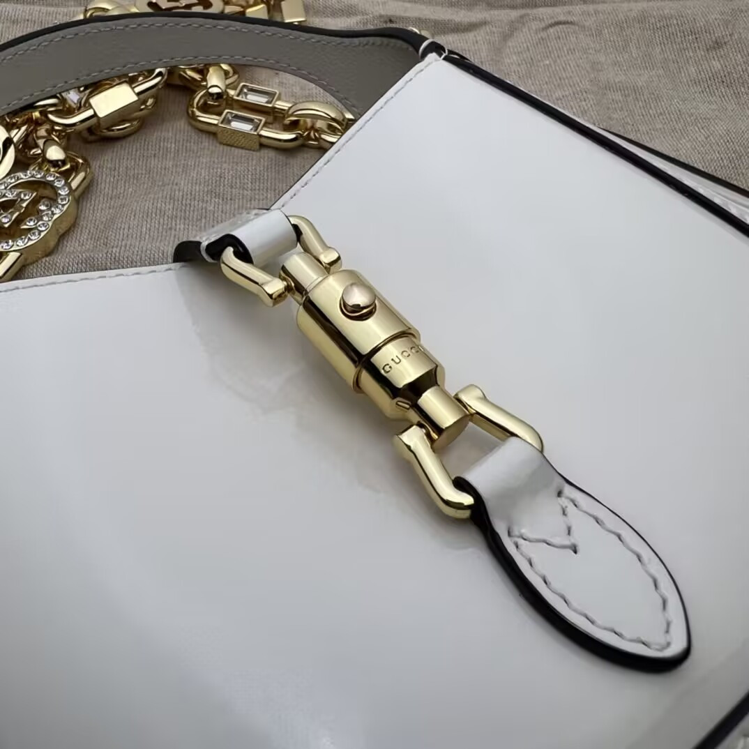 Gucci Mini Jackie 1961 Patent Leather Shoulder Bag 19x13x3cm - Image 9