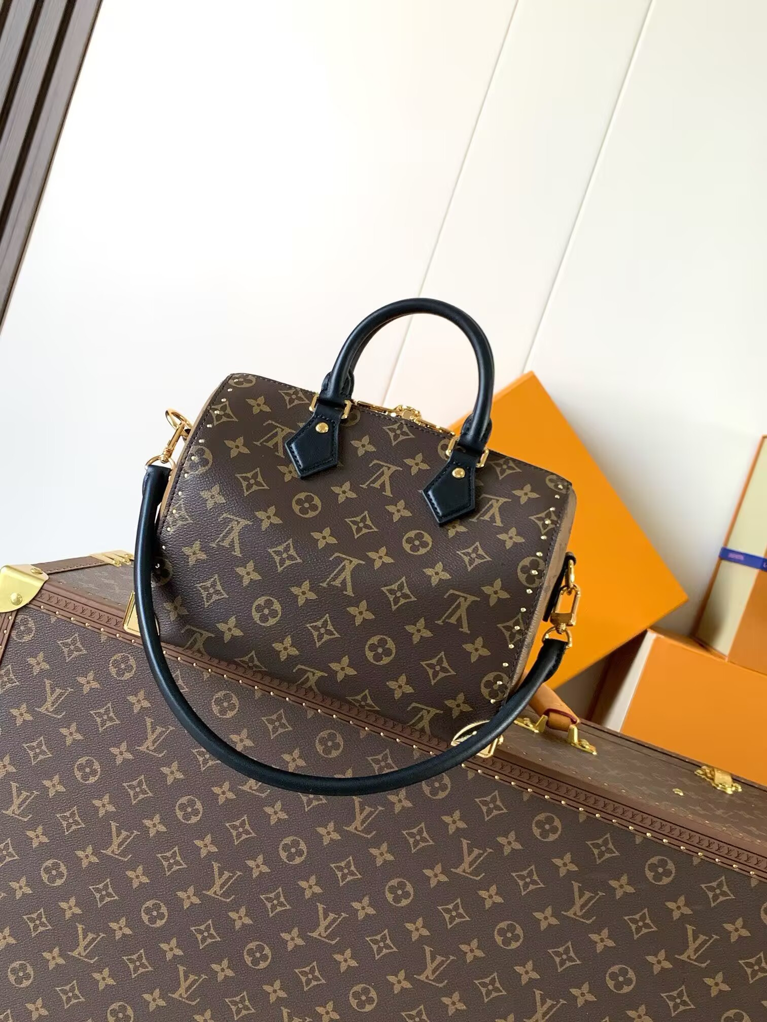 LV Speedy Trunk 25 Monogram M26181 (27*20*15cm) - Image 3