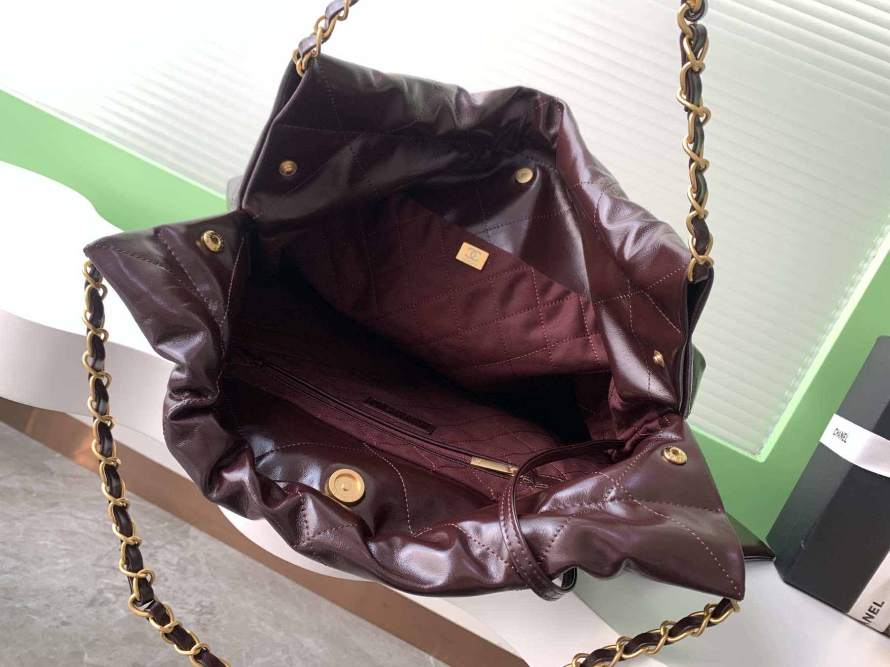 CHANEL 22 HANDBAG AS3261 39*42*8 cm - Image 7