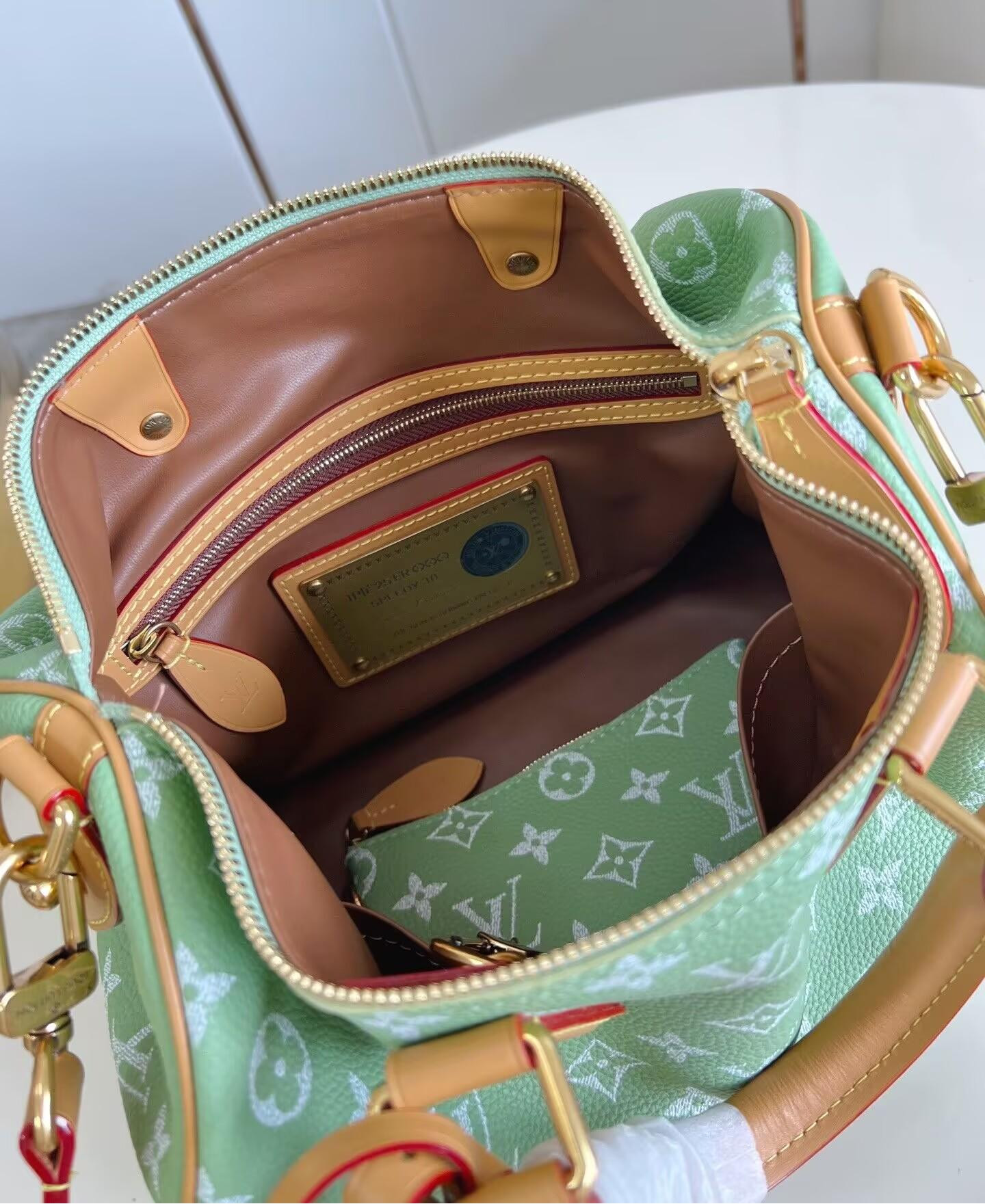 LV Speedy P9 Bandoulière 30 M14064 30x21x17cm - Image 5