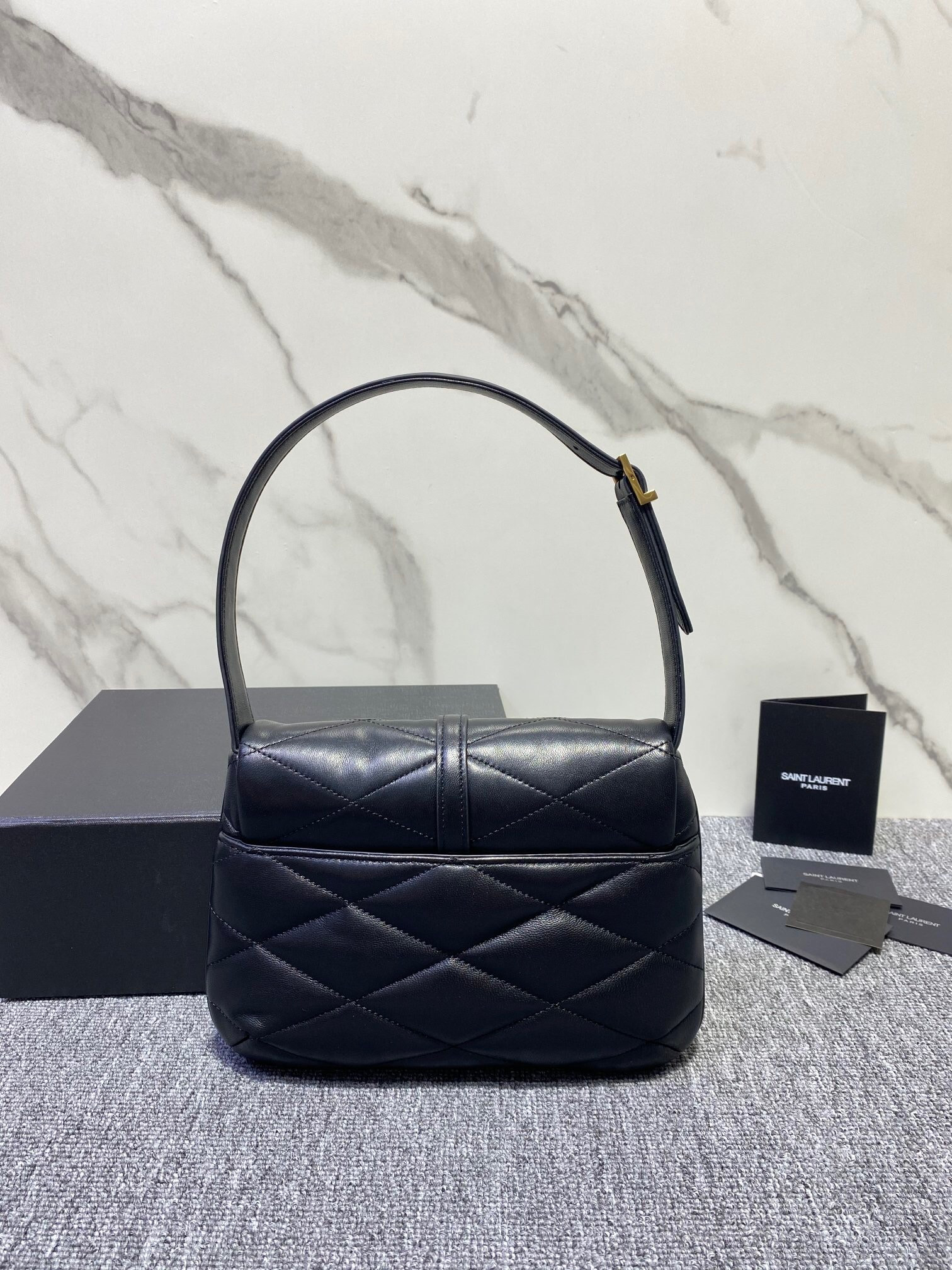 SAINT LAURENT LE 57 HOBO BAG IN QUILTED LAMBSKIN(24*18*5.5 CM)) - Image 5