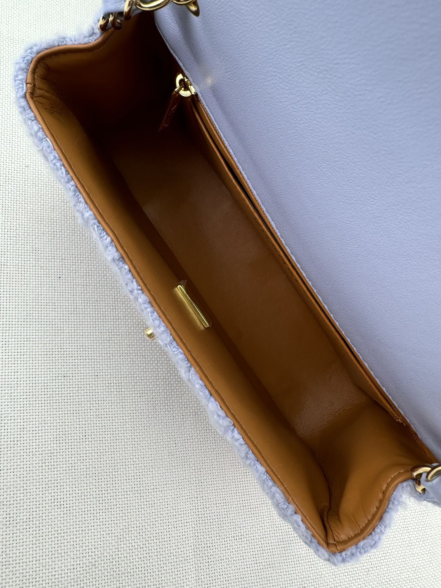 CHANEL MINI CLASSIC 11.12 HANDBAG 20 12 * 20 * 6 cm - Image 8