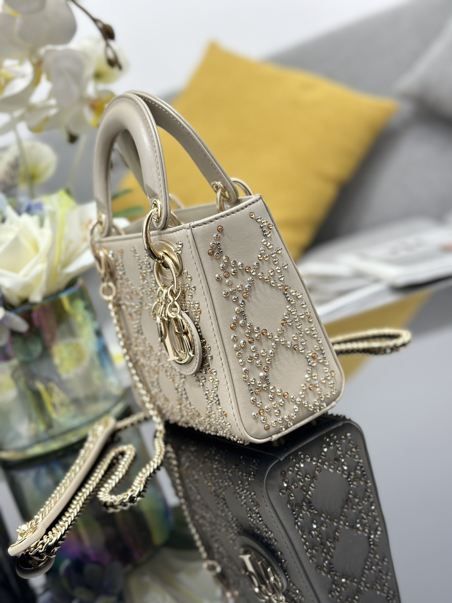Dior Mini Lady Dior 17 x 15 x 7cm - Image 4