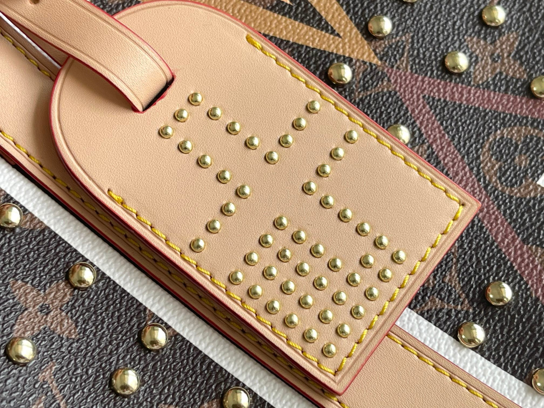 LV keepall Bandoulière 50 M11577 50.0 x 29.0 x 23.0cm - Image 9