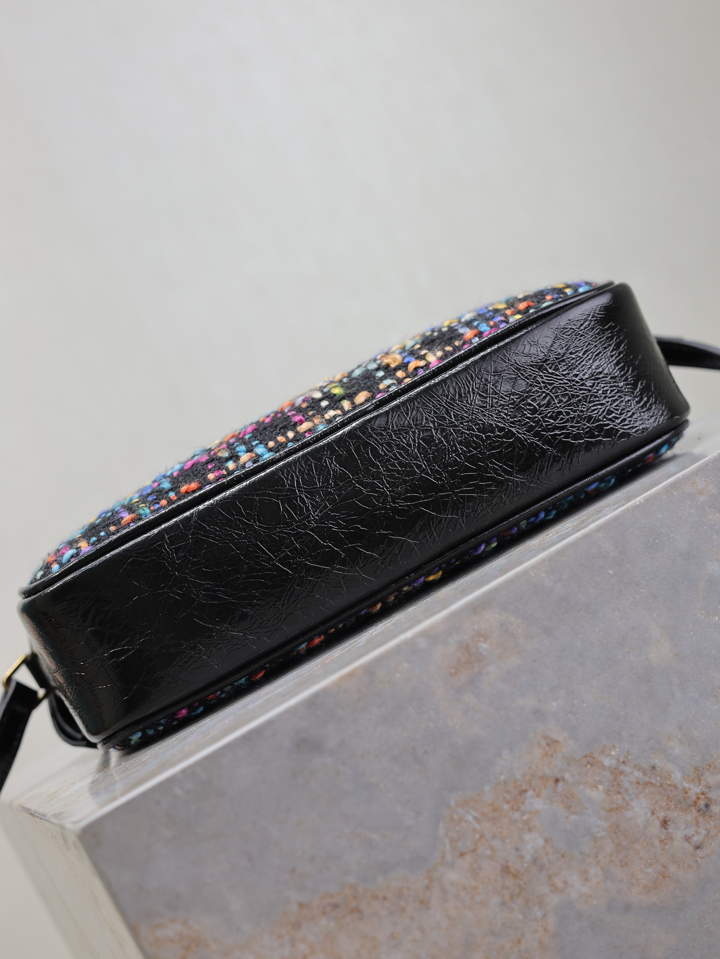 YSL LOULOU 23 x 16 x 6cm - Image 3
