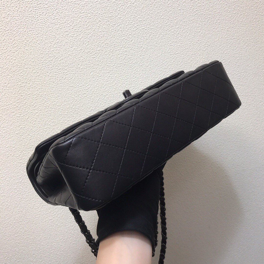 CHANEL CRUMPLED CALFSKIN QUITED DOUBLE FLAP BLACK 15.5x25.5x6.5cm - Image 5
