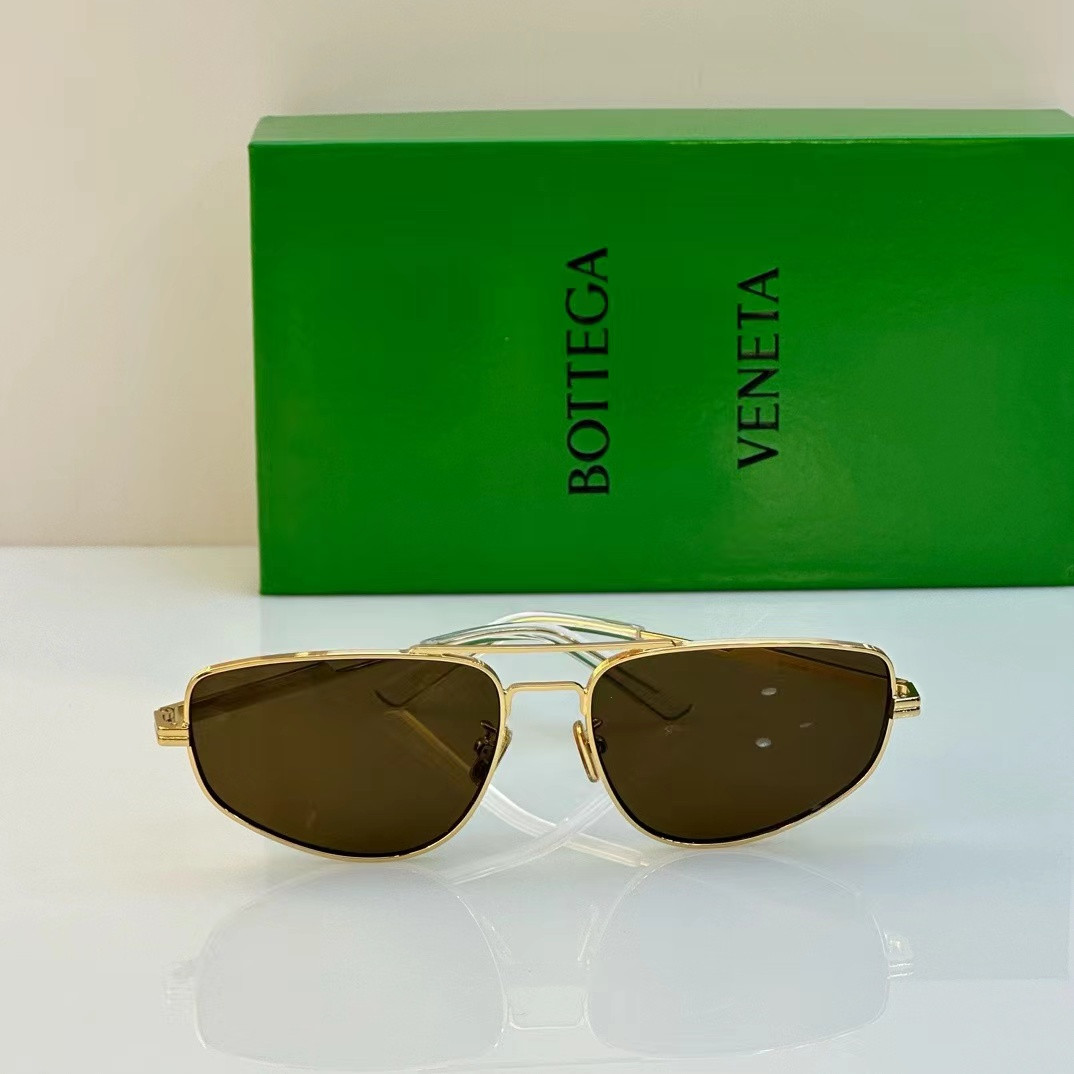 BOTTEGA VENETA BV 1125S PlLOT Sunglasses - Image 5