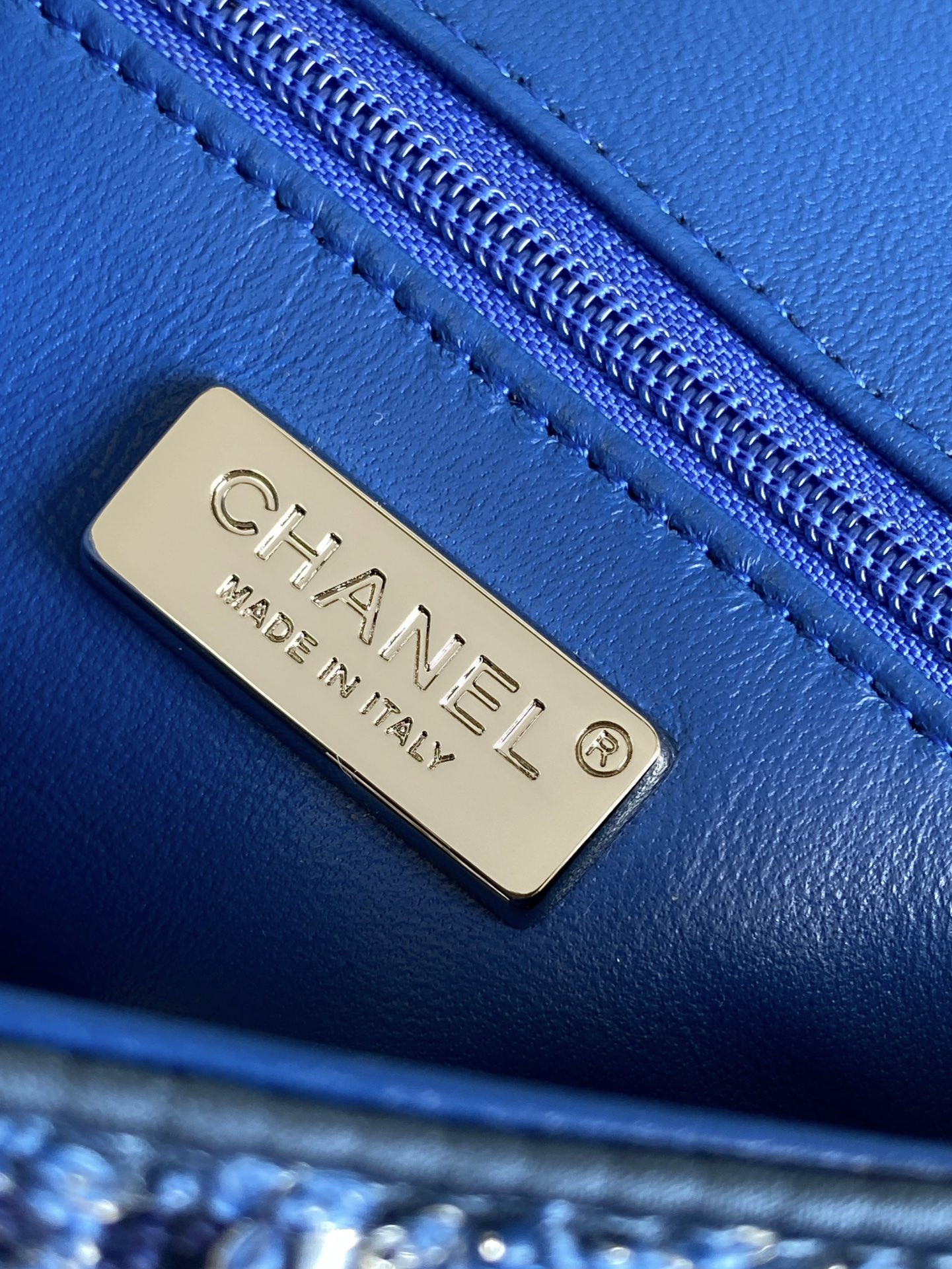 Chanel Mini CF Rose Gold Hardware 20x15x7cm - Image 8