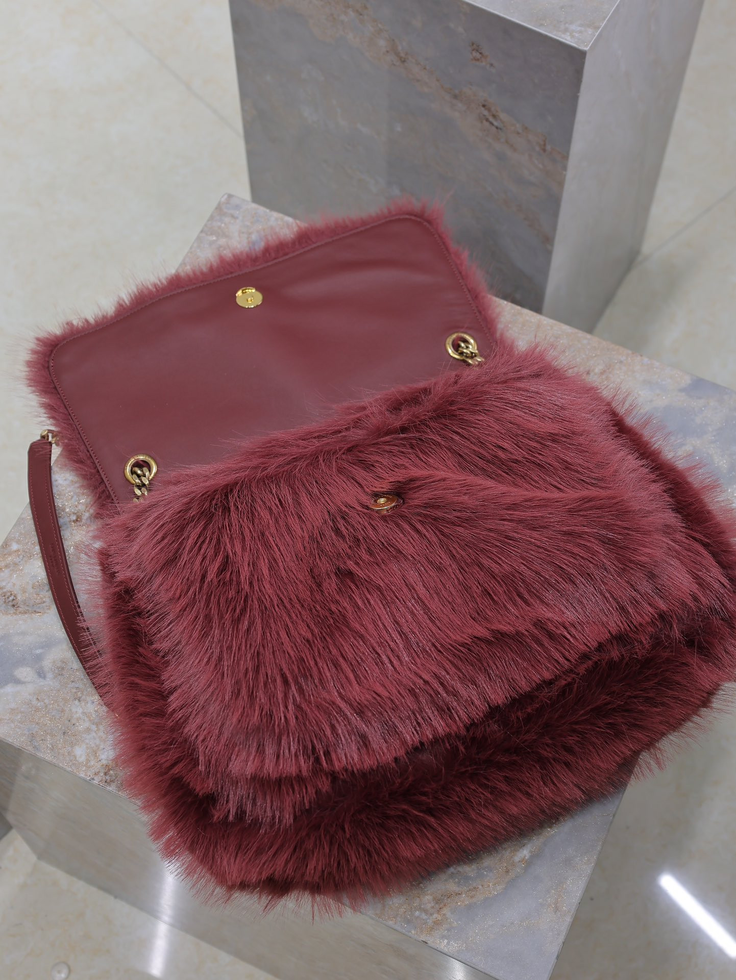 YSL NIKI LARGE IN SHEARLING 32x23x9cm - Image 8