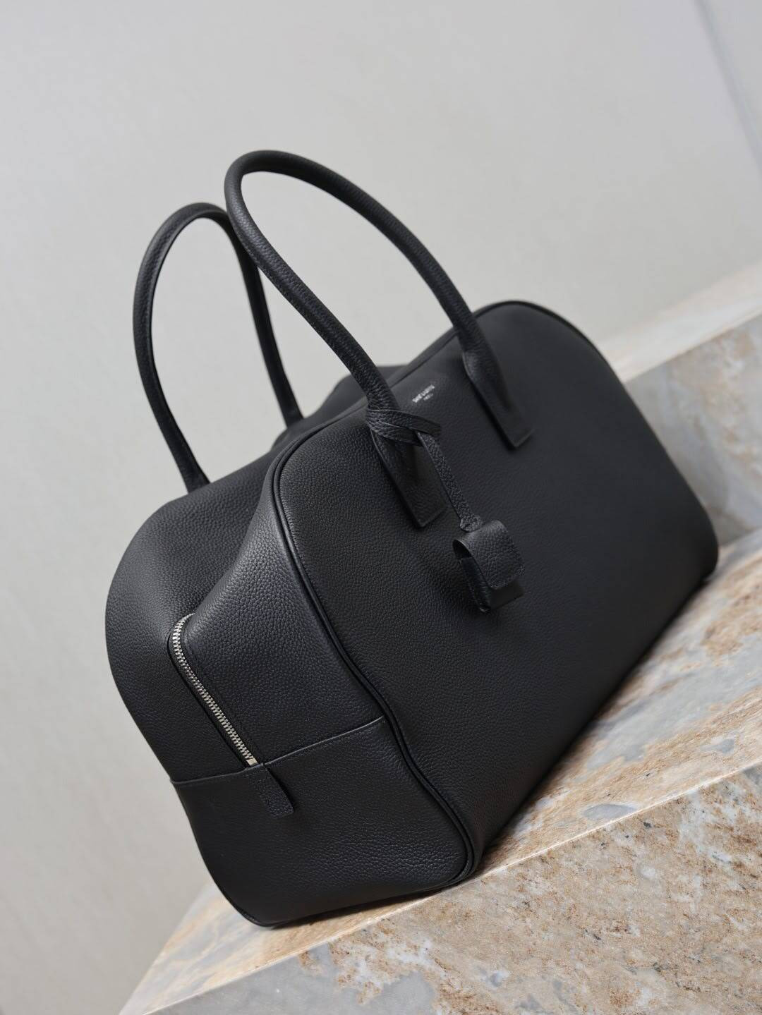 YSL SAC DE JOUR Medium Boston in Grained Leather 41x25x19-22.5cm - Image 5