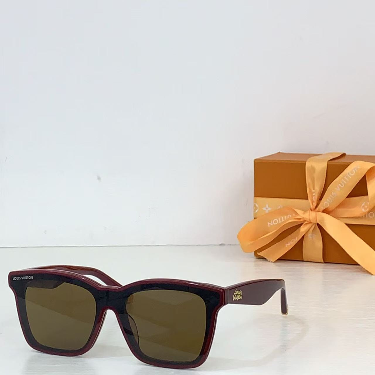 Louis Vuitton Script Square Sunglasses Z2970W - Image 5