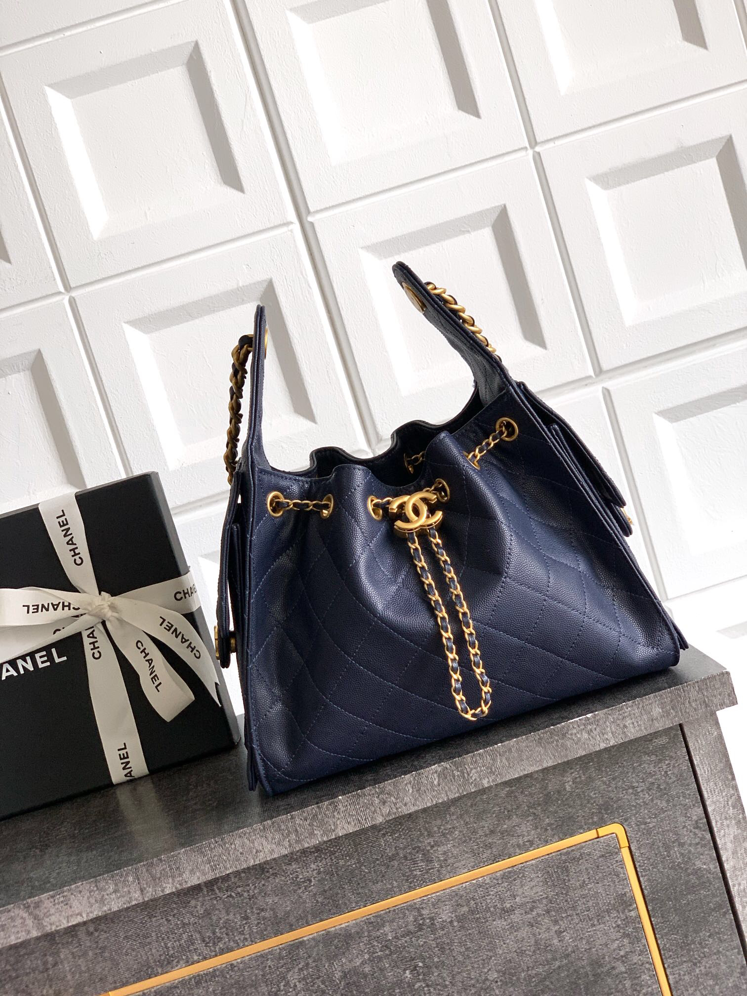 CHANEL CHANEL 25 SMALL HANDBAG AS5293 B21170 (30*26*14cm) - Image 2